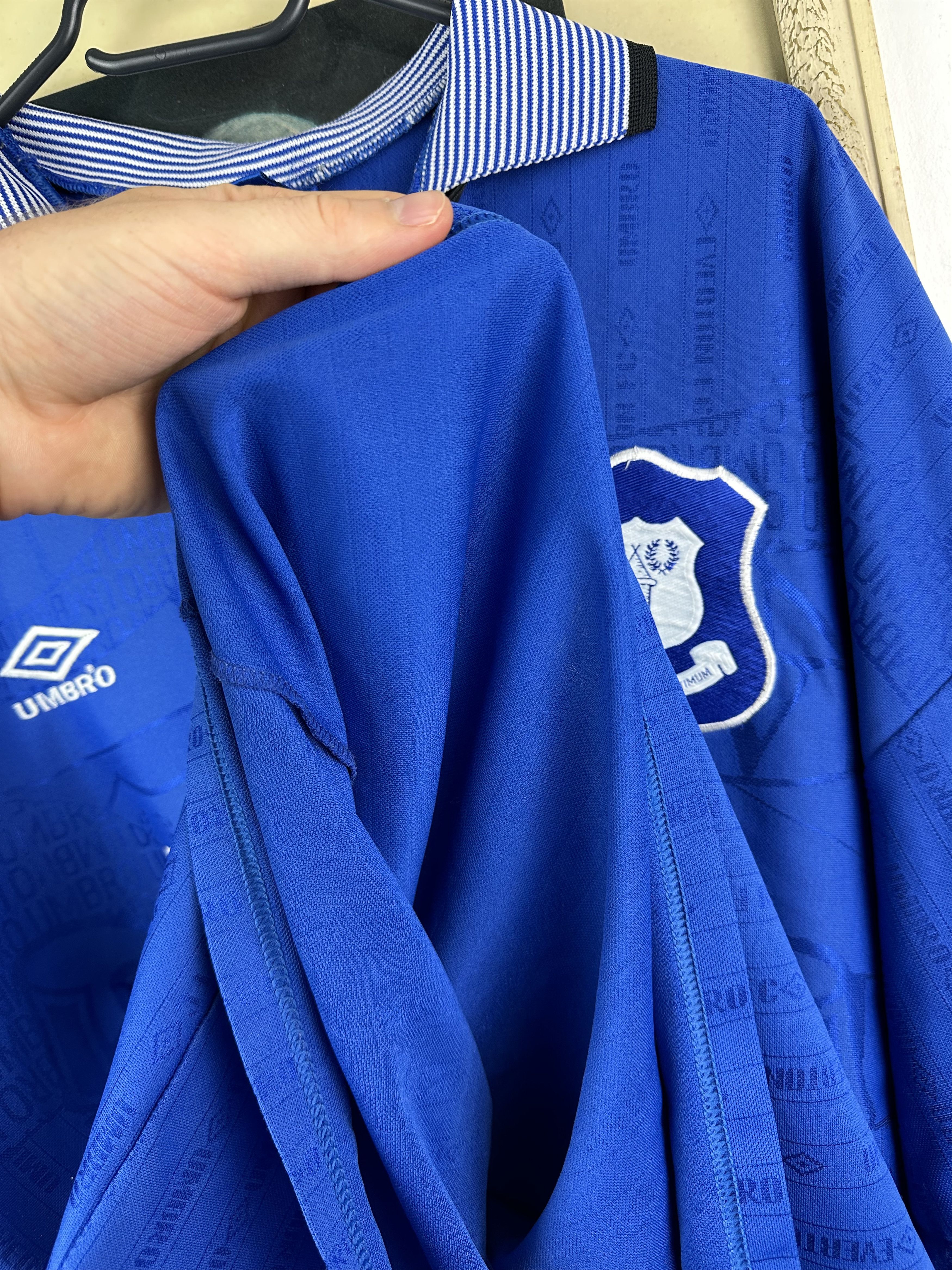 Umbro × Vintage Everton Home football shirt 1995 Soccer Umbro Jersey Rare Size US XL / EU 56 / 4 - 11 Thumbnail