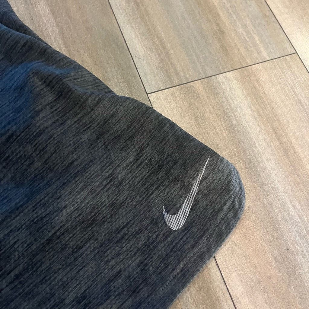Nike Nike Dark Grey Athletic Workout Shorts Men Large Bin H-35 Size US 38 / EU 54 - 2 Thumbnail