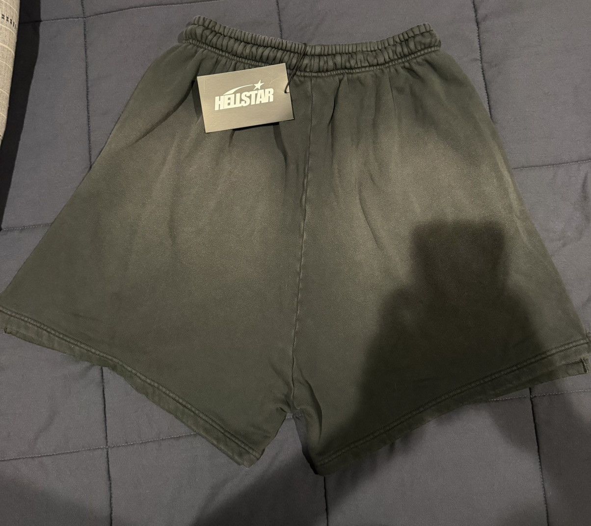 HELLSTAR BRAND NEW SIZE LARGE Hellstar Sweat shorts Size US 30 / EU 46 - 2 Thumbnail