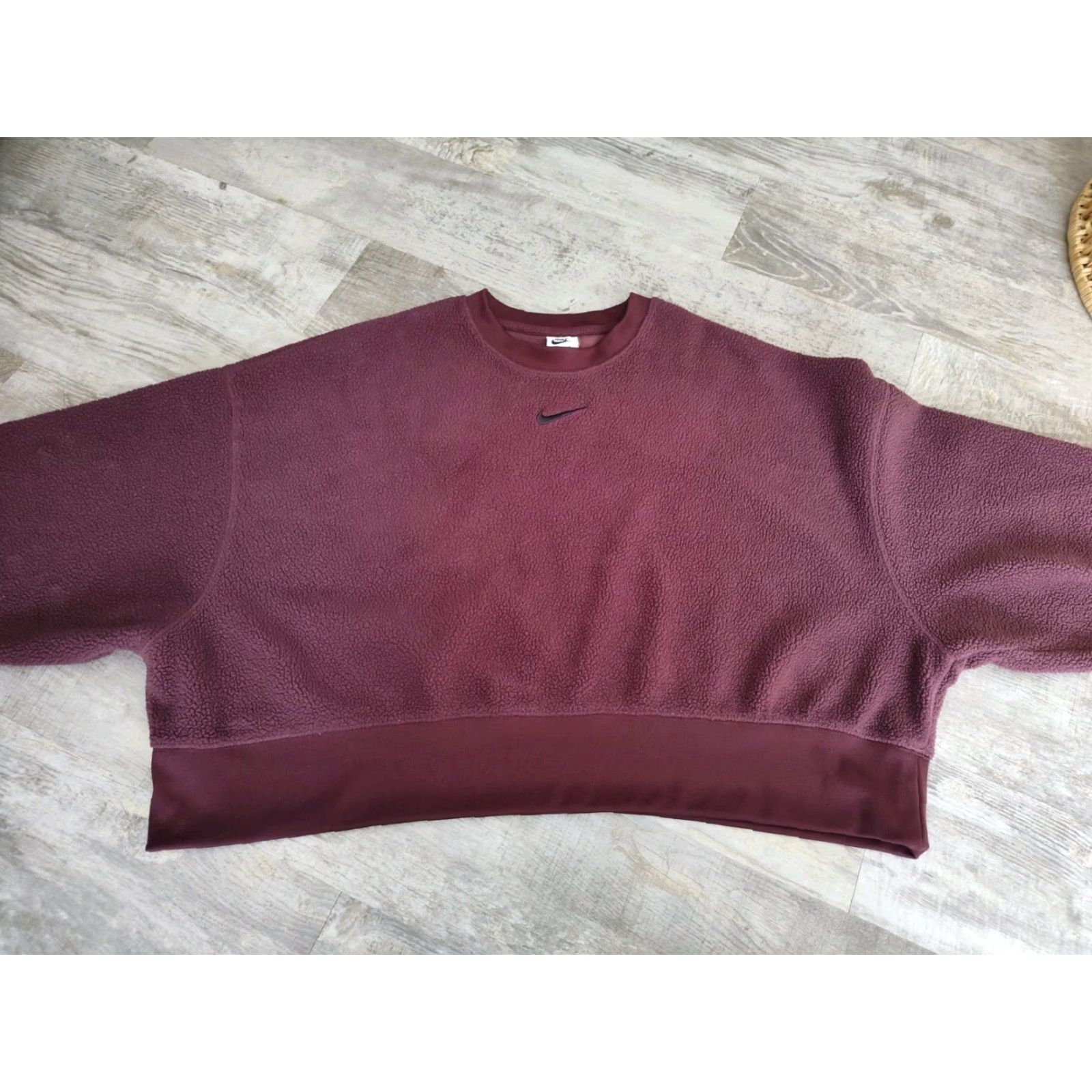 Nike Nike Women’s Plush Mod Crop Crewneck Sweatshirt Center Swoosh Burgundy Size M Size M / US 6-8 / IT 42-44 - 2 Thumbnail