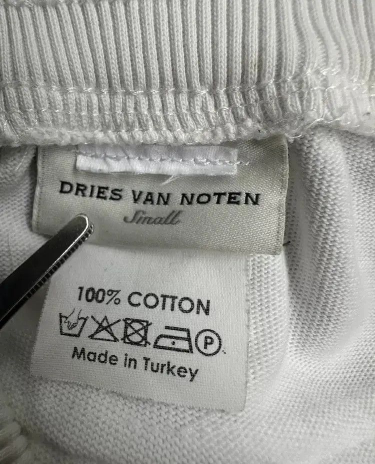 Dries Van Noten Sz S Dries Van Noten Multi-pockets Shorts-2505 Size US 30 / EU 46 - 4 Thumbnail