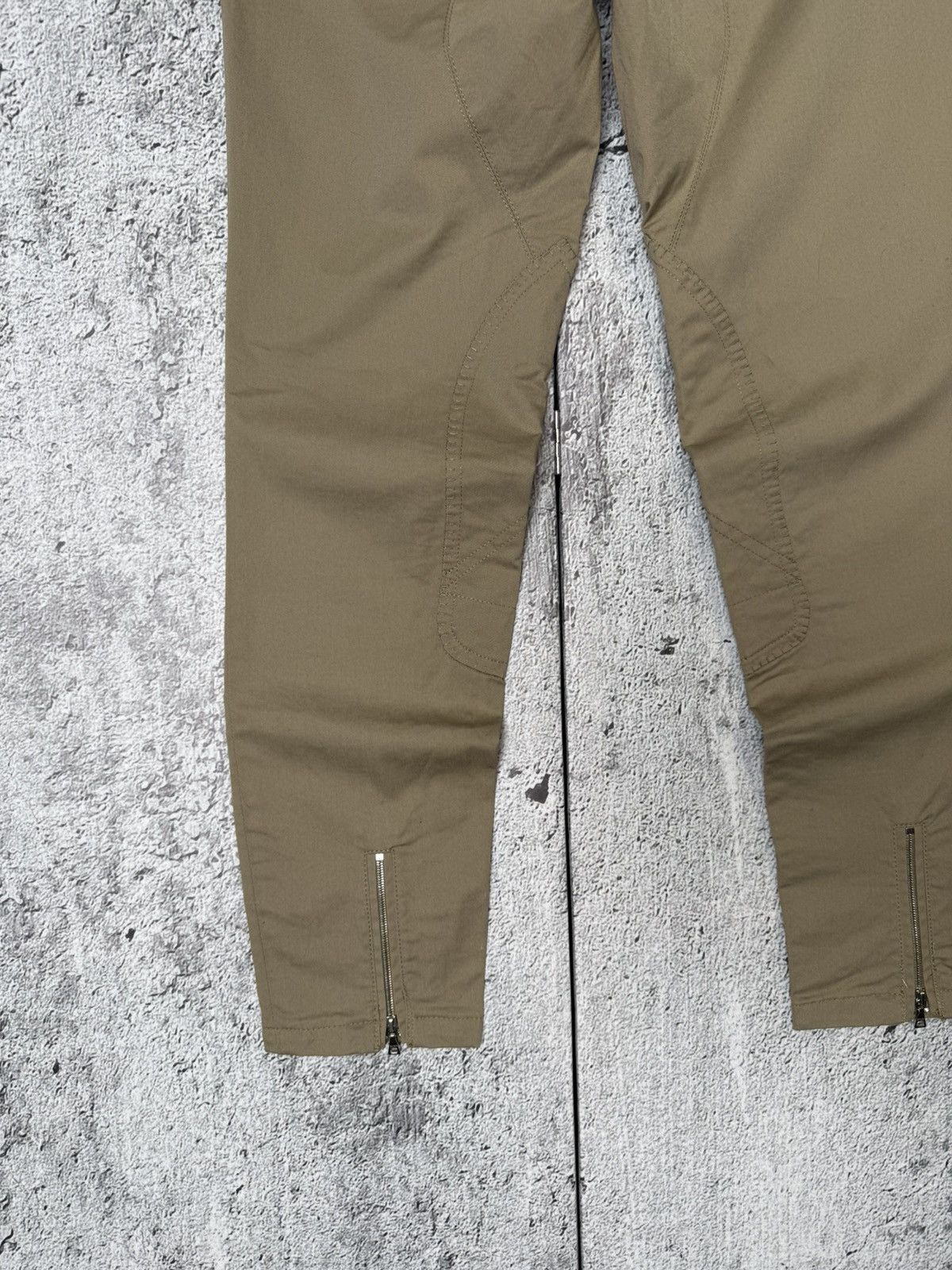 Prada Prada Milano Rare Technical Pants Reinforced Knees Zip Ankle Size 27" / US 4 / IT 40 - 12 Thumbnail