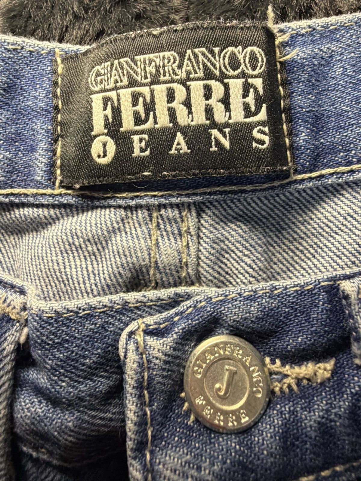 Gianfranco Ferre VTG Gianfranco Ferré Straight Leg Jeans Size 30 Size US 30 / EU 46 - 4 Thumbnail