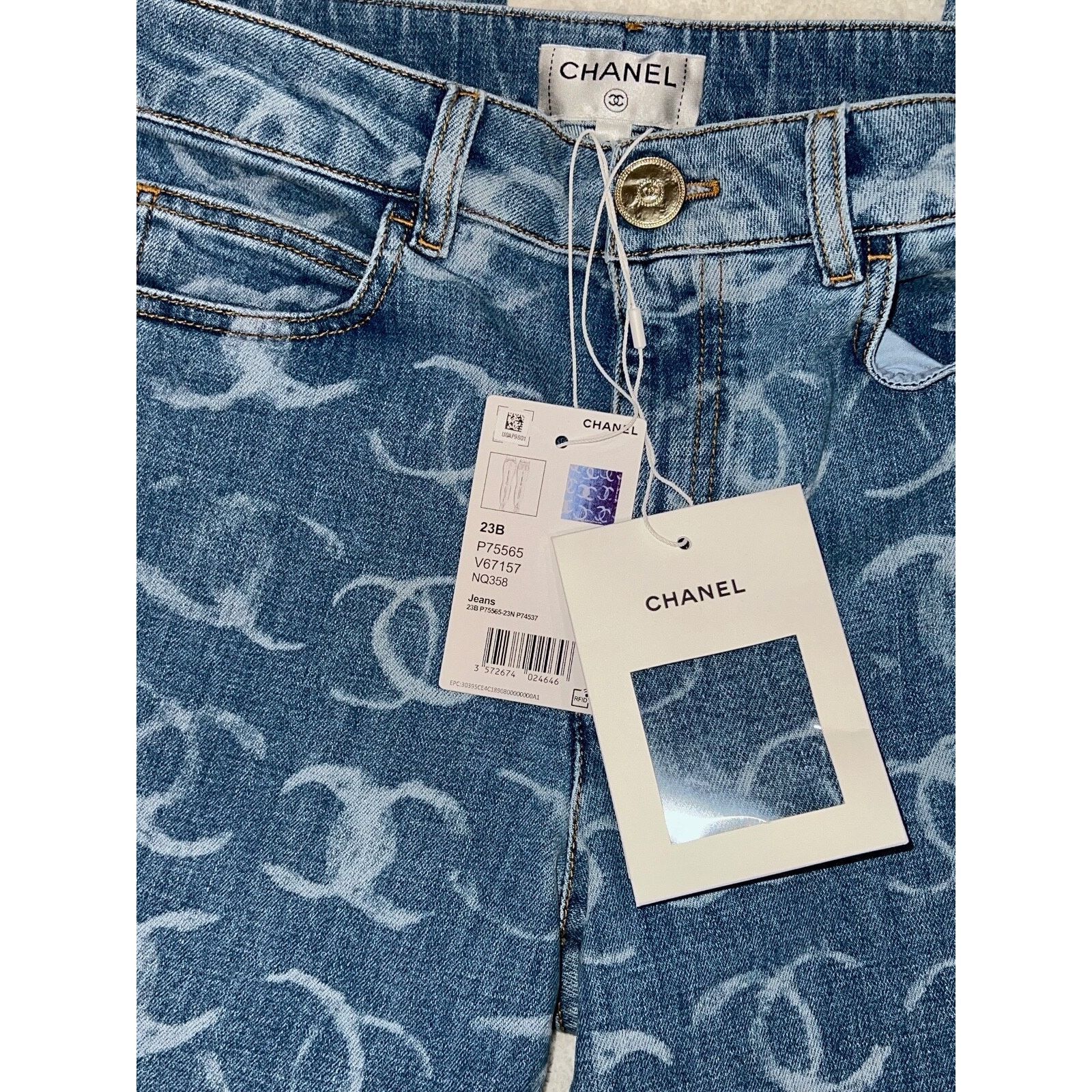 Chanel Chanel Denim White CC Printed Logo Sequin Skinny Jeans 38 Size 26" / US 2 / IT 38 - 8 Thumbnail