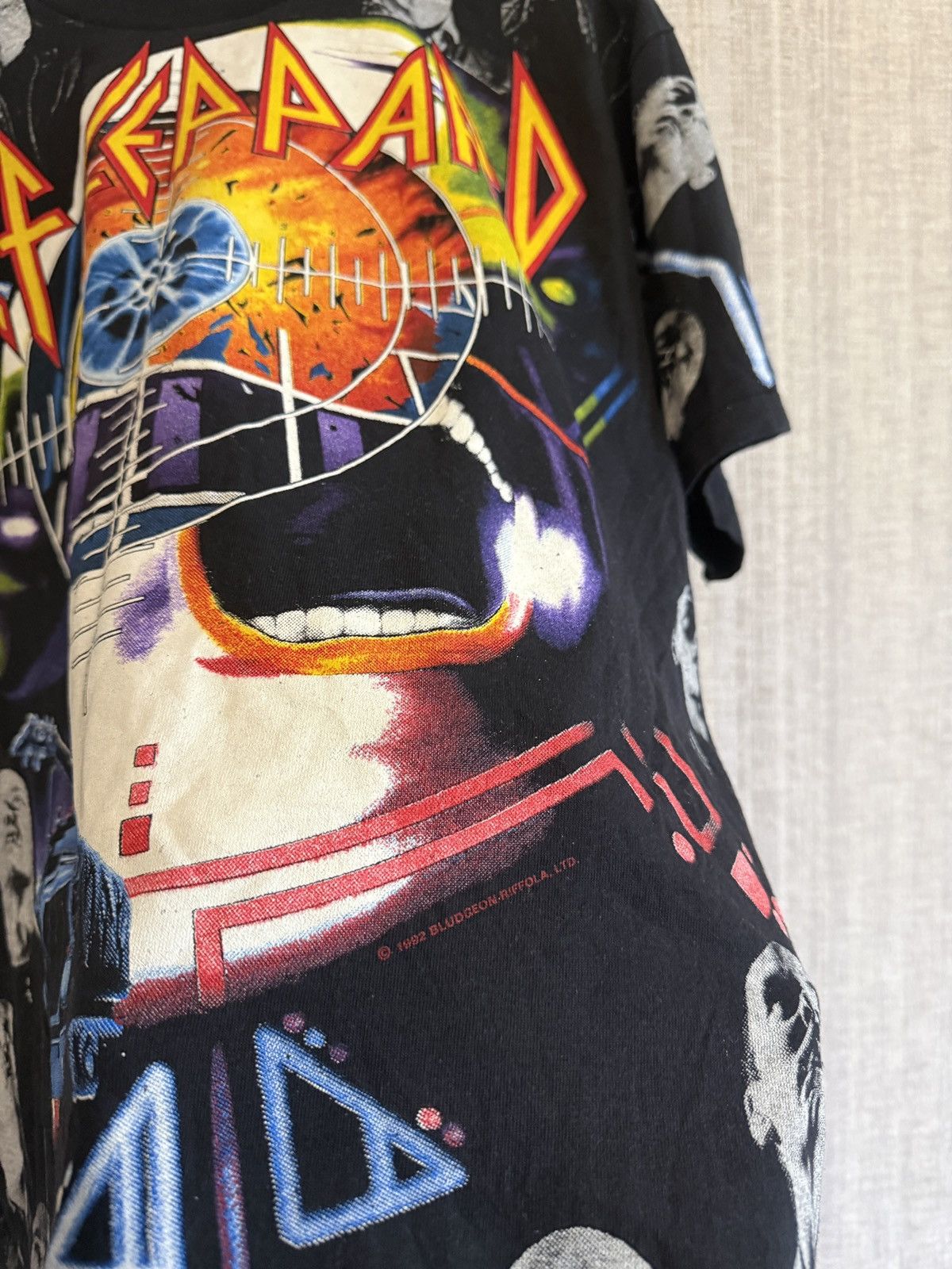 Band Tees Vintage all over print 1992 Def Leppard shirt rare XL Size US XL / EU 56 / 4 - 4 Thumbnail