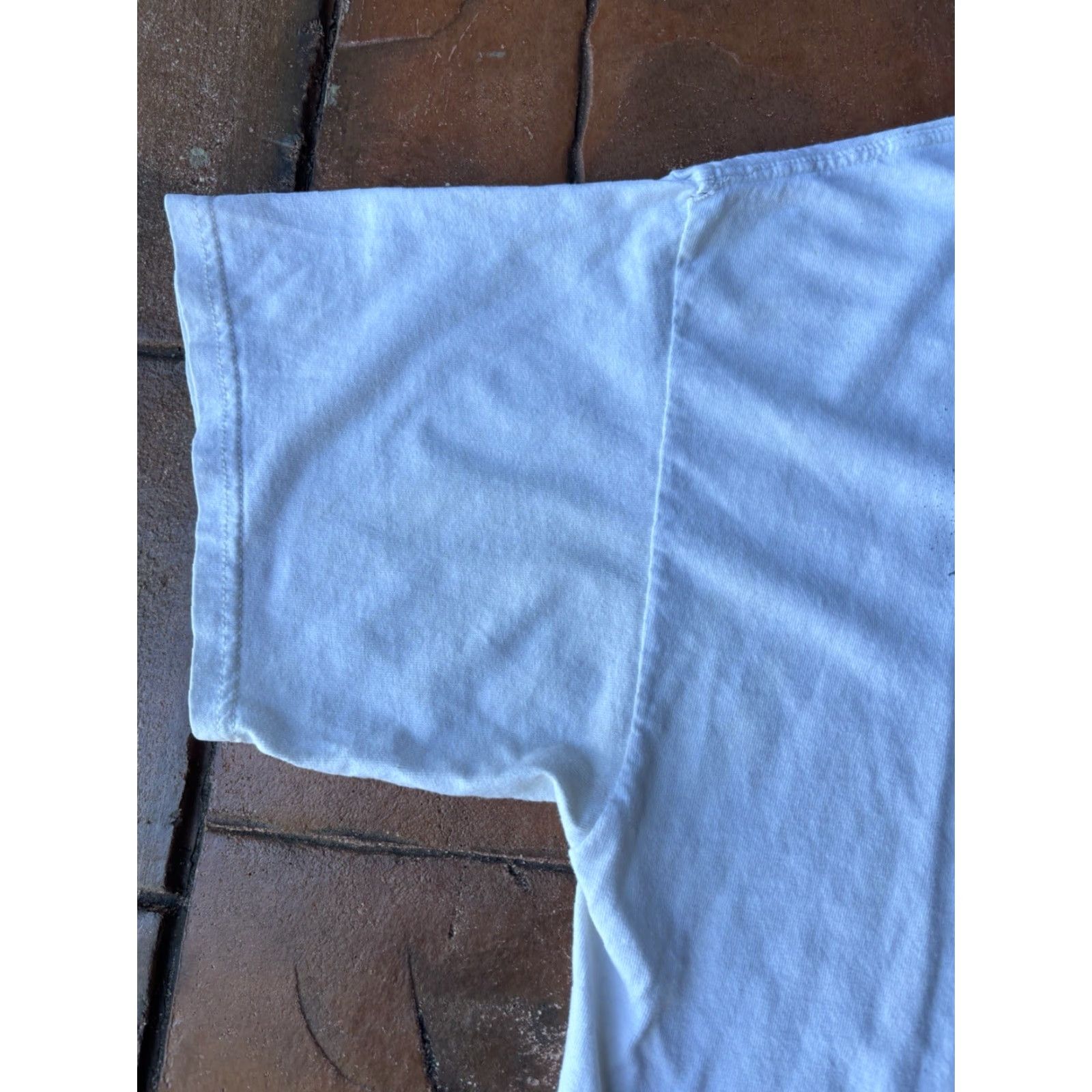 Vintage VINTAGE Pirana Z T-Shirt XL White Graphic Print Crew Neck Short Sleeve Grunge Racing Nuts & Bolts Men Size US XL / EU 56 / 4 - 6 Thumbnail