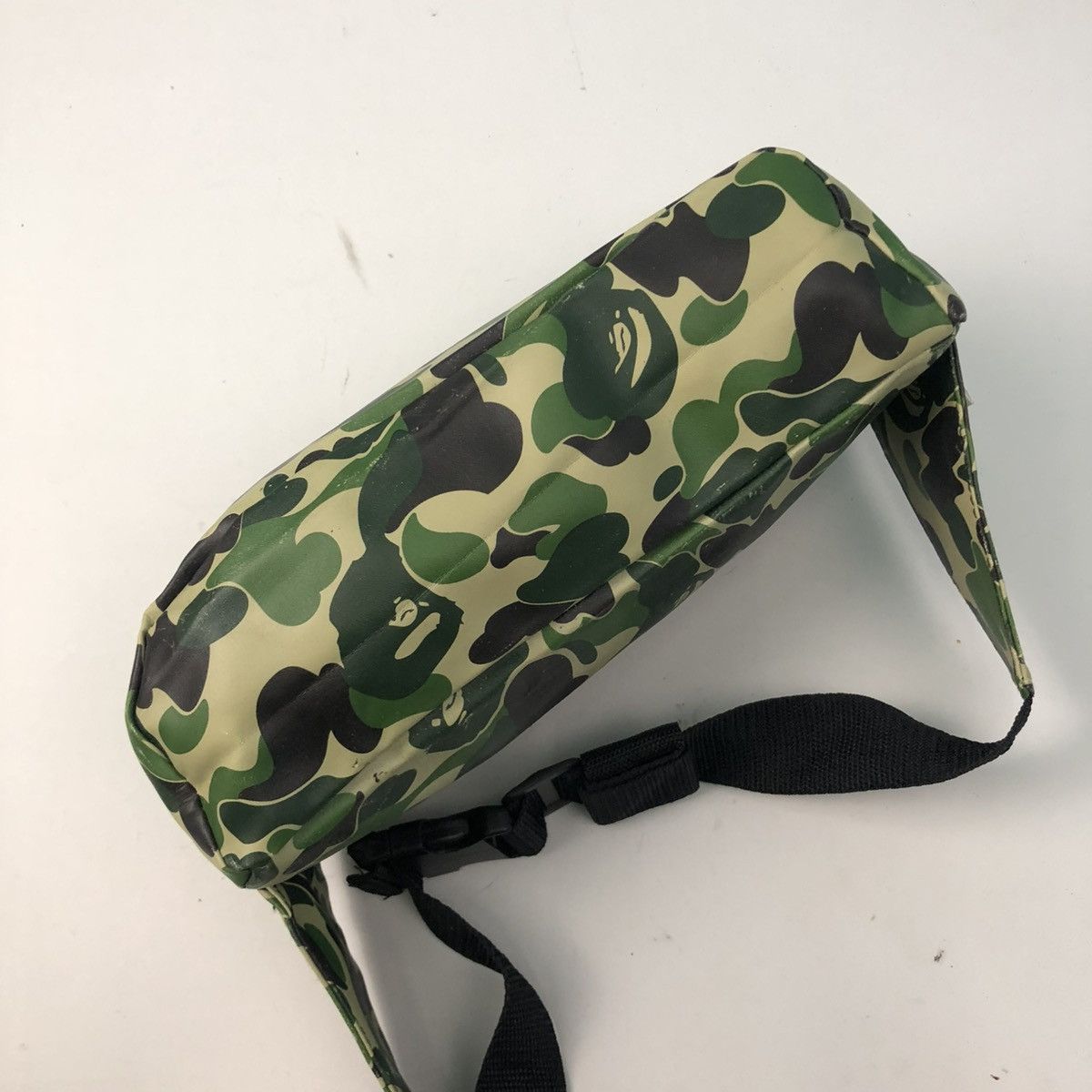 Bape ‼️YES‼️ BAPE WAIST CAMO JAPAN EXCLUSIVE A BATHING APE MAGAZINE Size ONE SIZE - 10 Thumbnail