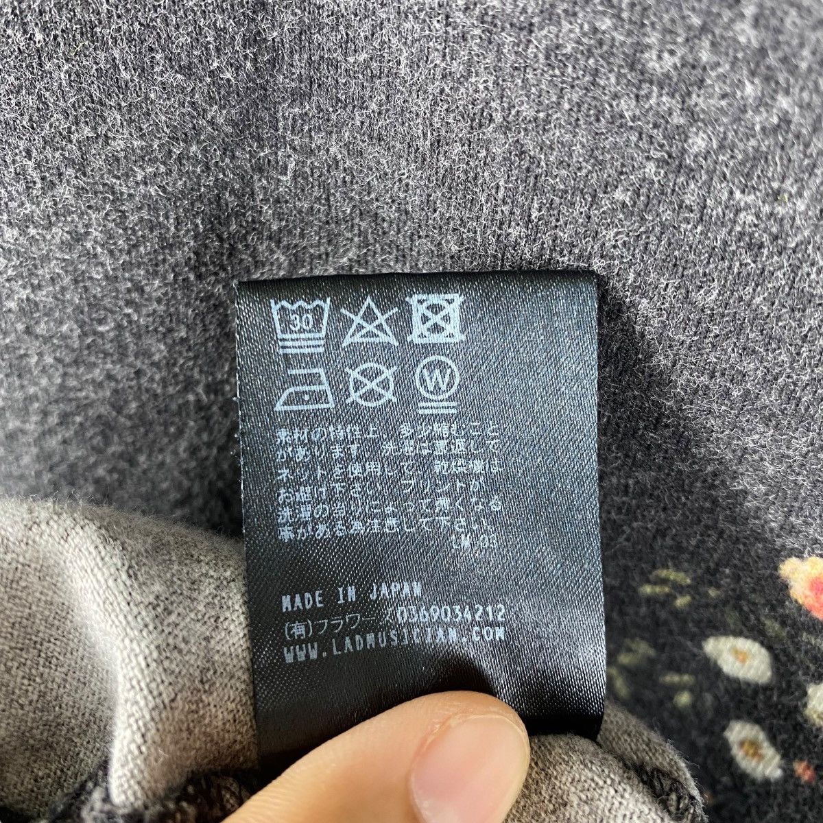 Lad Musician LAD MUSICIAN Angel Black Ss Graphic Tee Shirt Size 44 Size L / US 10 / IT 46 - 7 Thumbnail