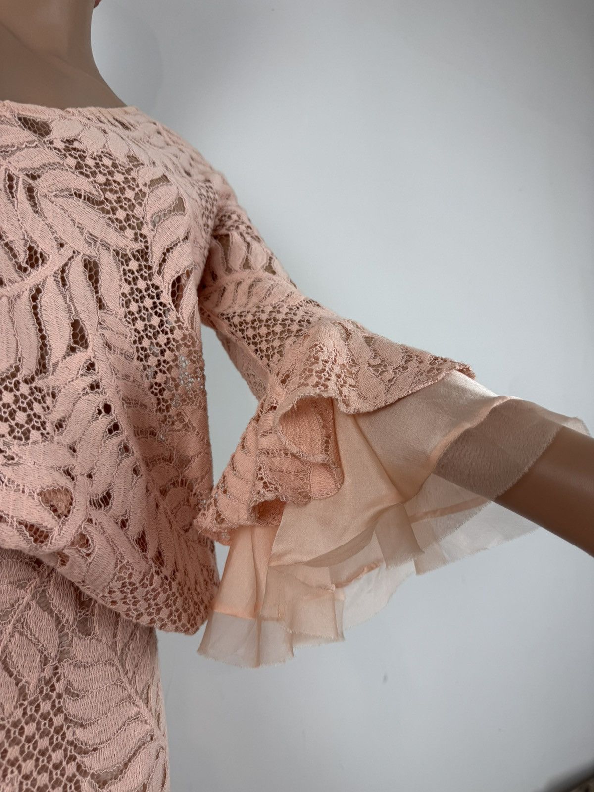 ALEXIS Stunning Lace Two-Piece Set - Peach Pink | Top and Skirt Size S / US 4 / IT 40 - 6 Thumbnail