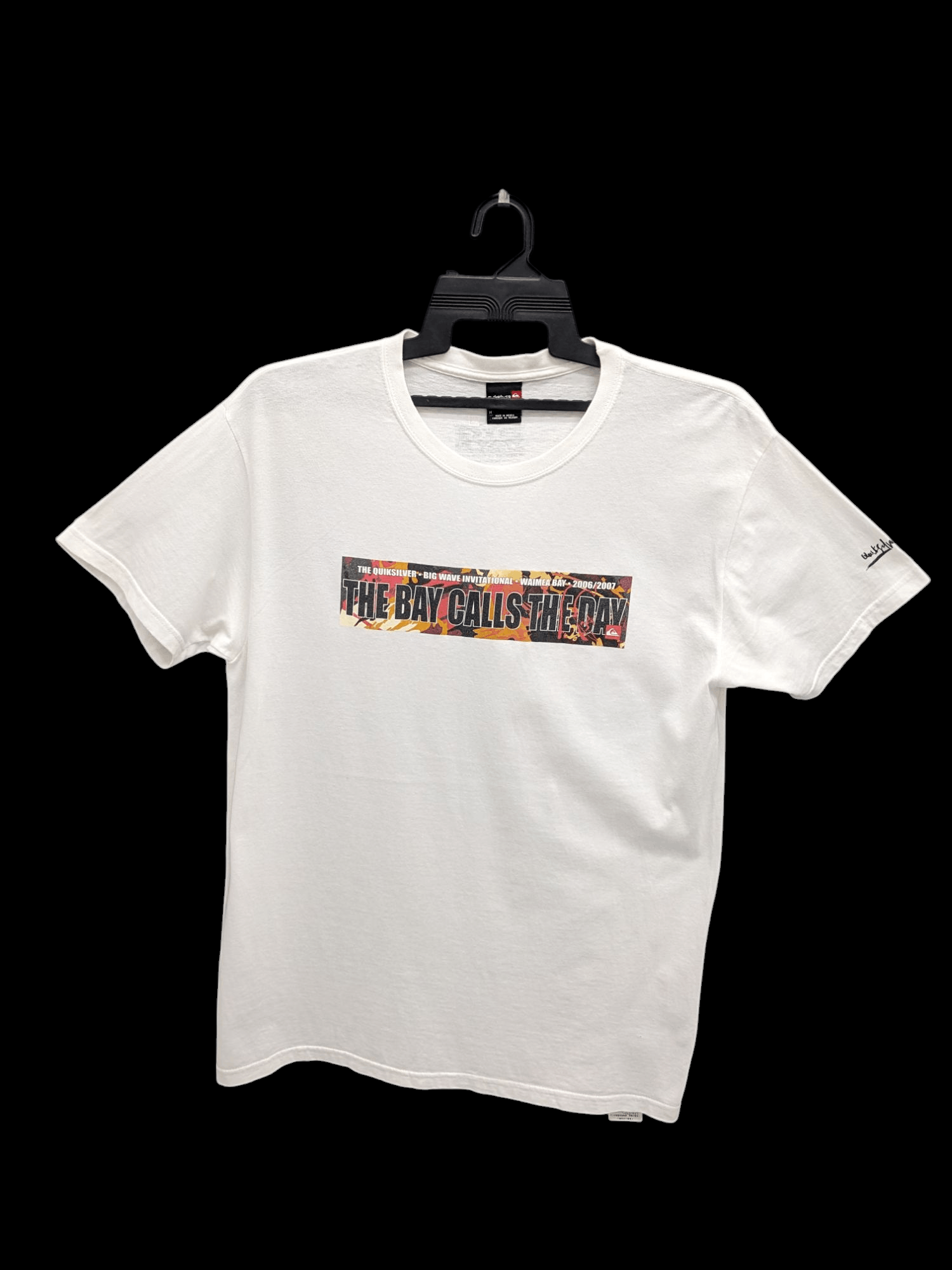 Quiksilver VINTAGE QUIKSILVER THE BAY CALLS THE DAY TSHIRT Size US M / EU 48-50 / 2 - 1 Thumbnail