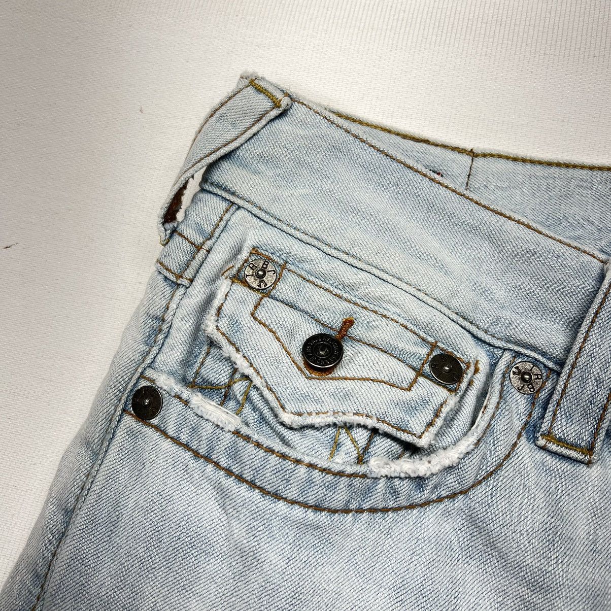 True Religion True Religion Jean Shorts Ricky Relaxed Straight Pocket Flap Size US 32 / EU 48 - 6 Thumbnail