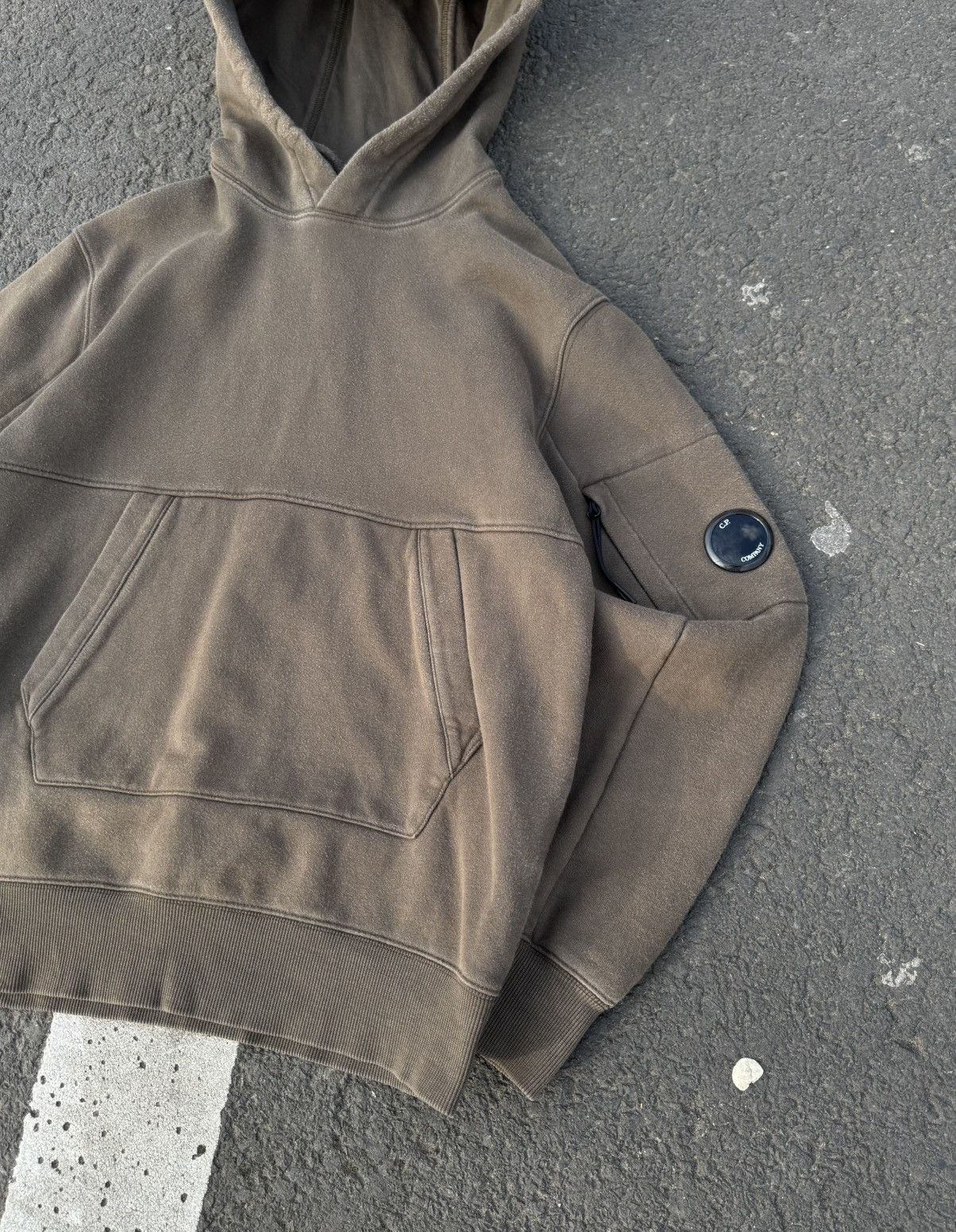 C.P. Company legit hoodie cp company Size US S / EU 44-46 / 1 - 3 Thumbnail