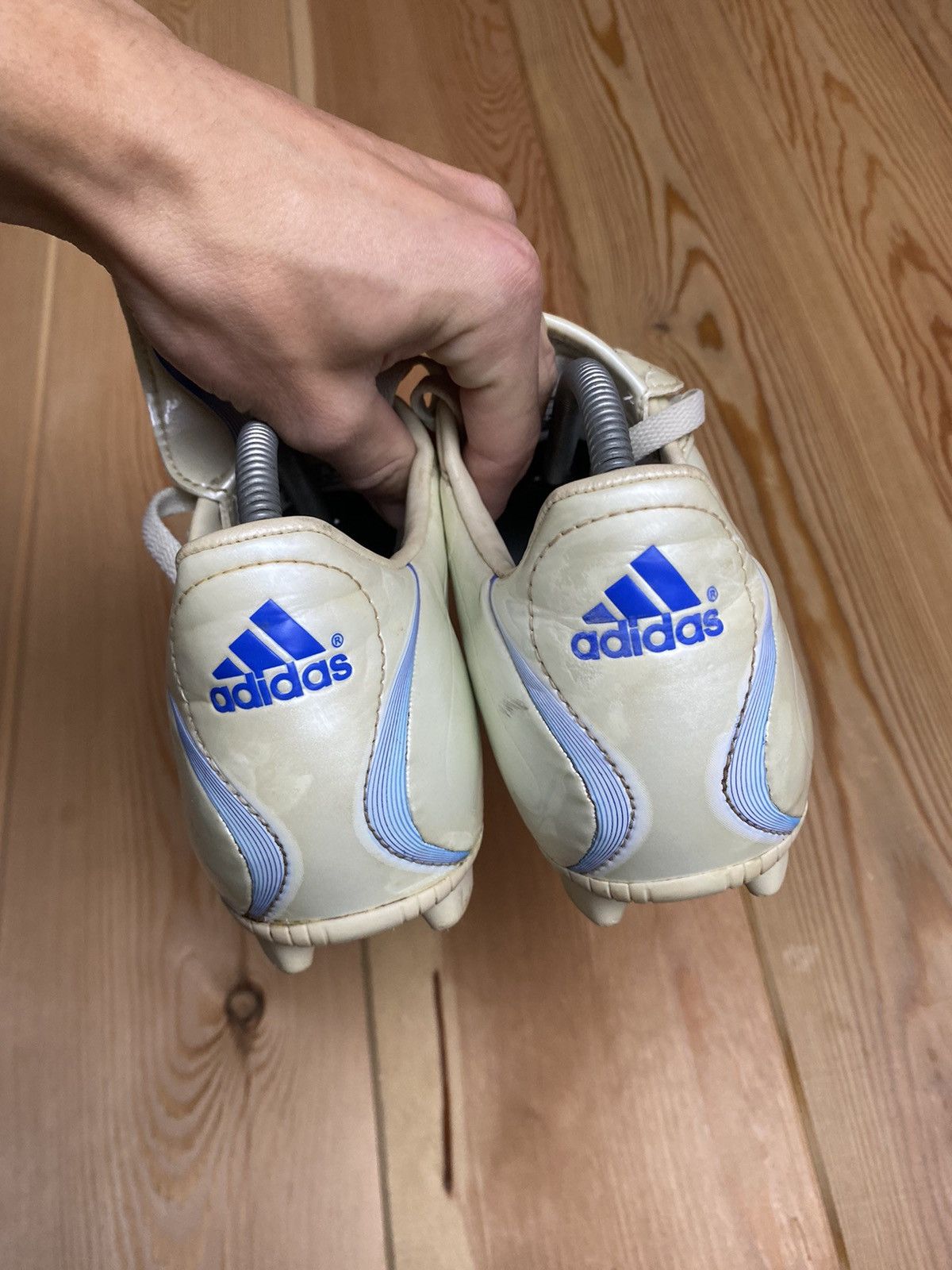 Adidas × Vintage Vintage adidas Soccer boots F10 size 10 US Size US 10 / EU 43 - 5 Thumbnail