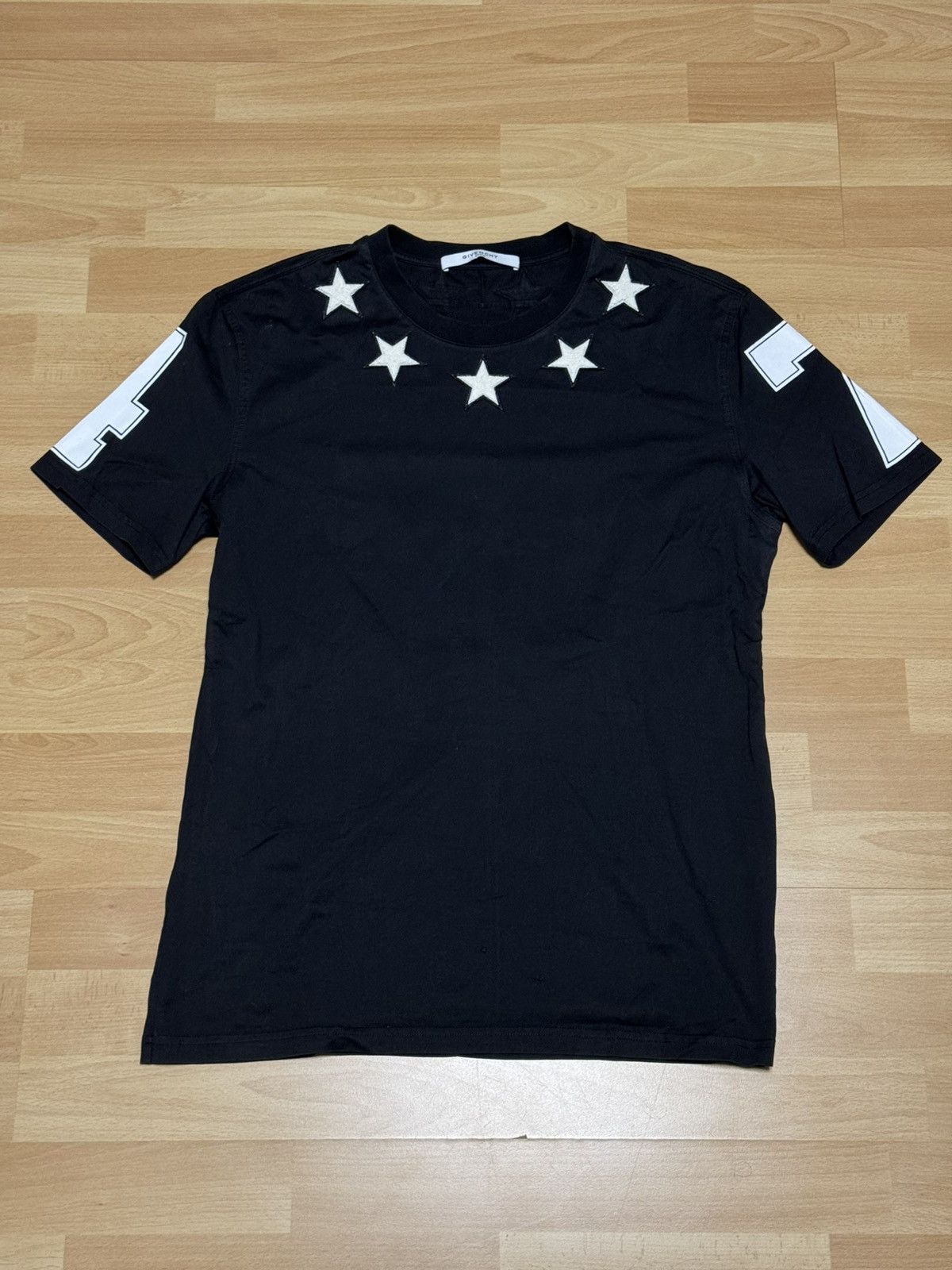 Givenchy Star T Shirt | Grailed