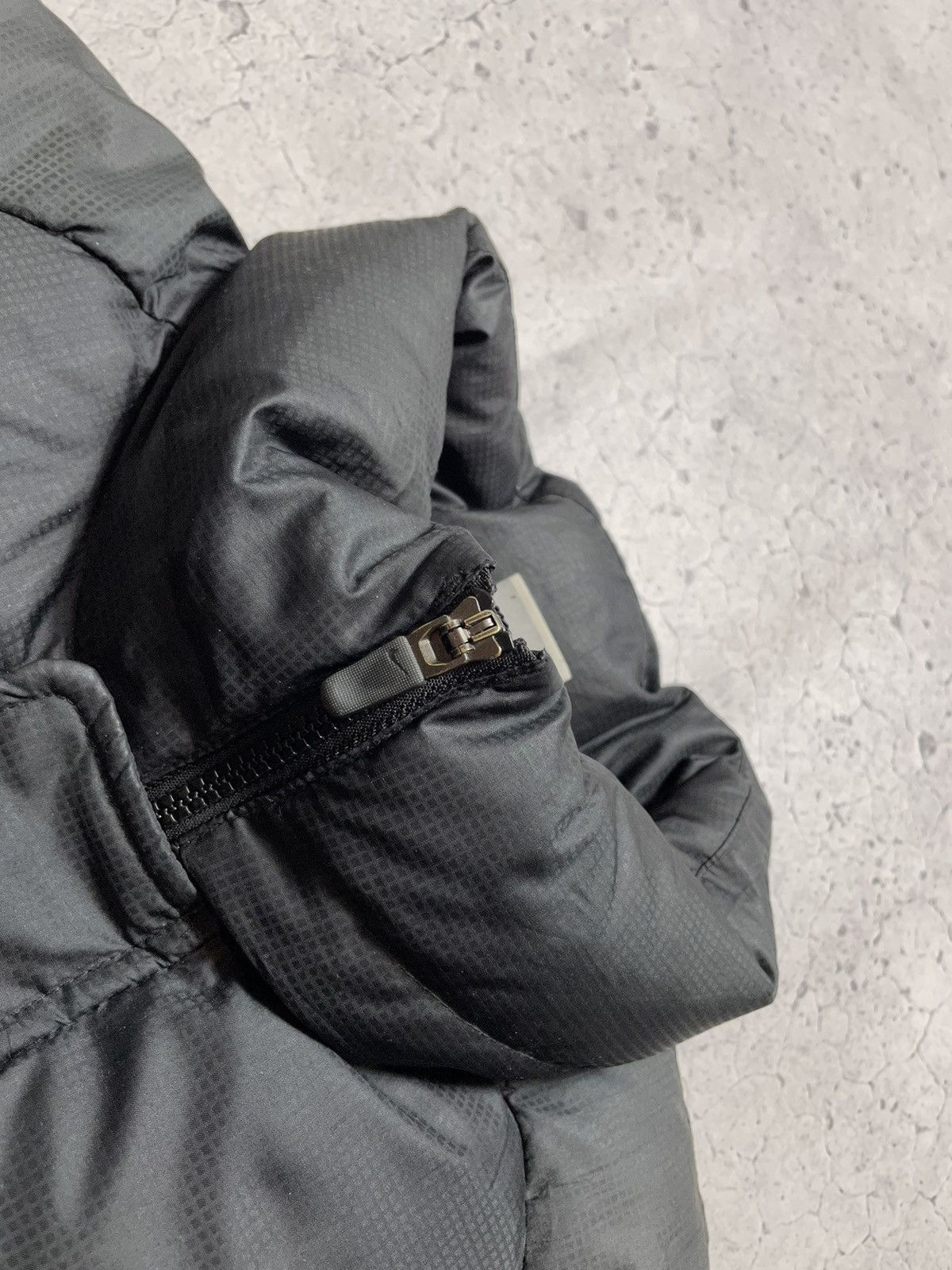 Nike Vintage Down Puffer Jacket Nike Swoosh Y2K Drill 550 Size US L / EU 52-54 / 3 - 7 Thumbnail