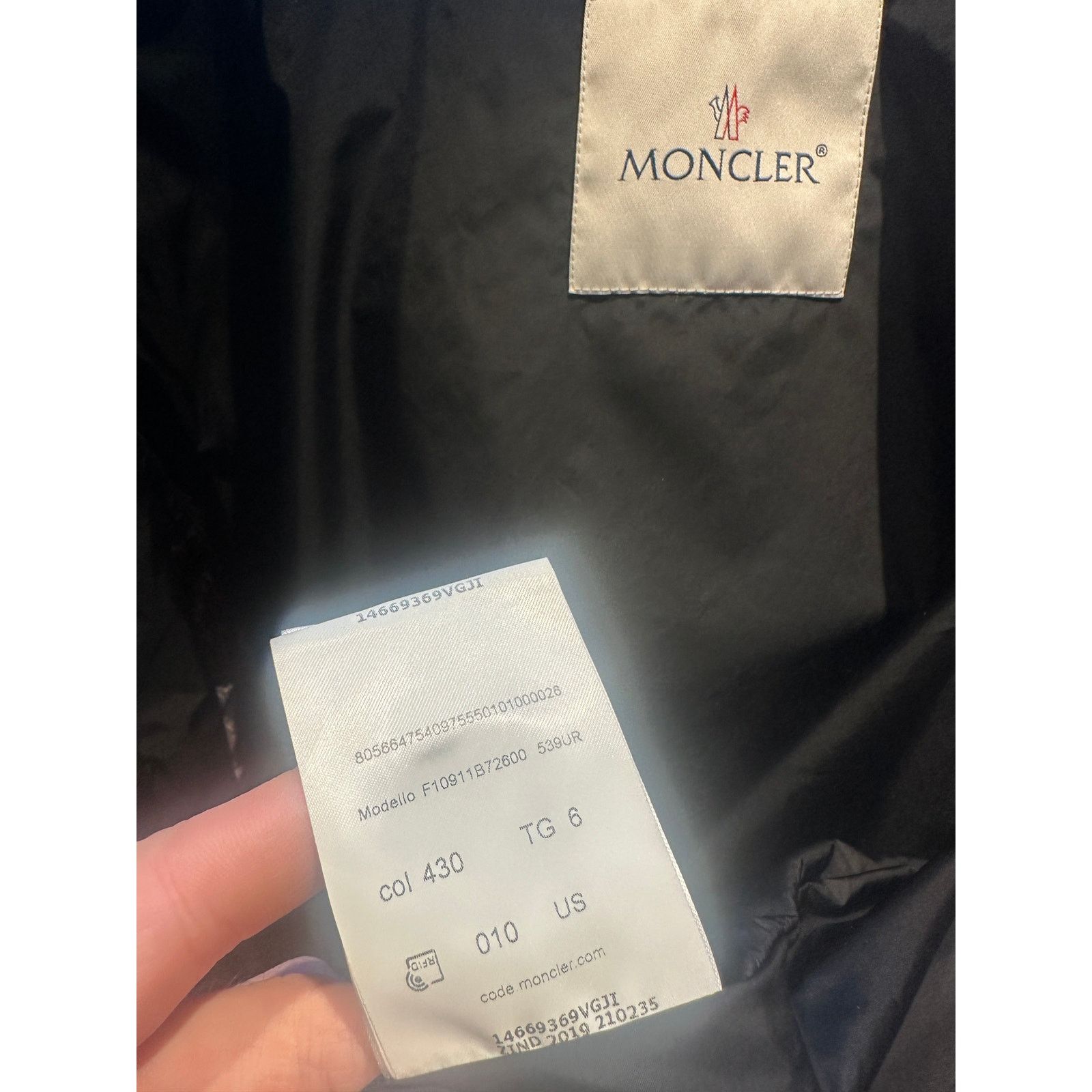 Moncler Size XXL - Moncler Black and Pink Siagne Jacket Size US XXL / EU 58 / 5 - 10 Thumbnail