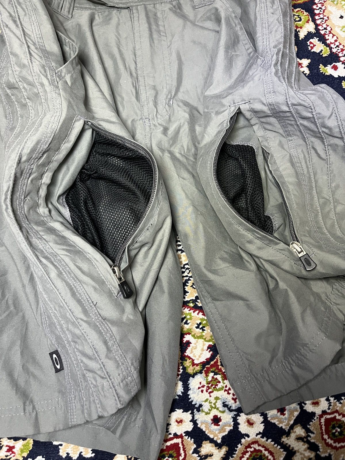 Oakley × Vintage Vintage Oakley Tactical Shorts Size US 34 / EU 50 - 5 Thumbnail
