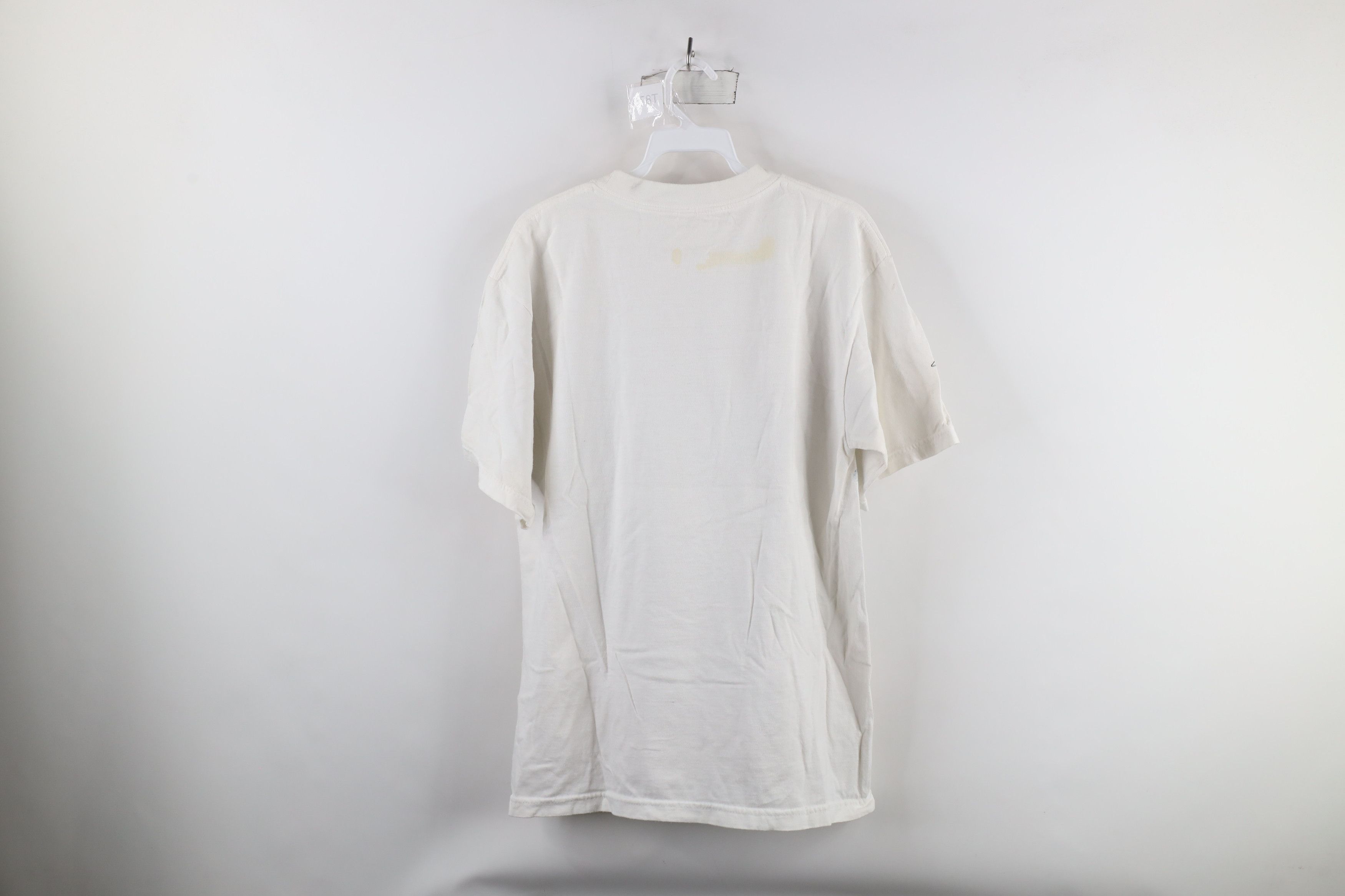 Vintage Vintage Y2K Streetwear Tribal Guitar Skull MMA T-Shirt Size US L / EU 52-54 / 3 - 12 Thumbnail