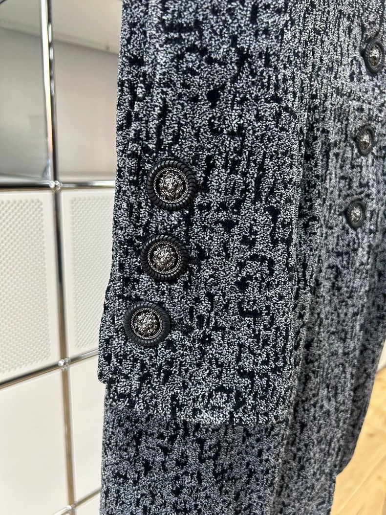 Chanel Chanel Black and white snowflake soft tweed long lace-on co Size XXS / US 00 / IT 34 - 8 Thumbnail