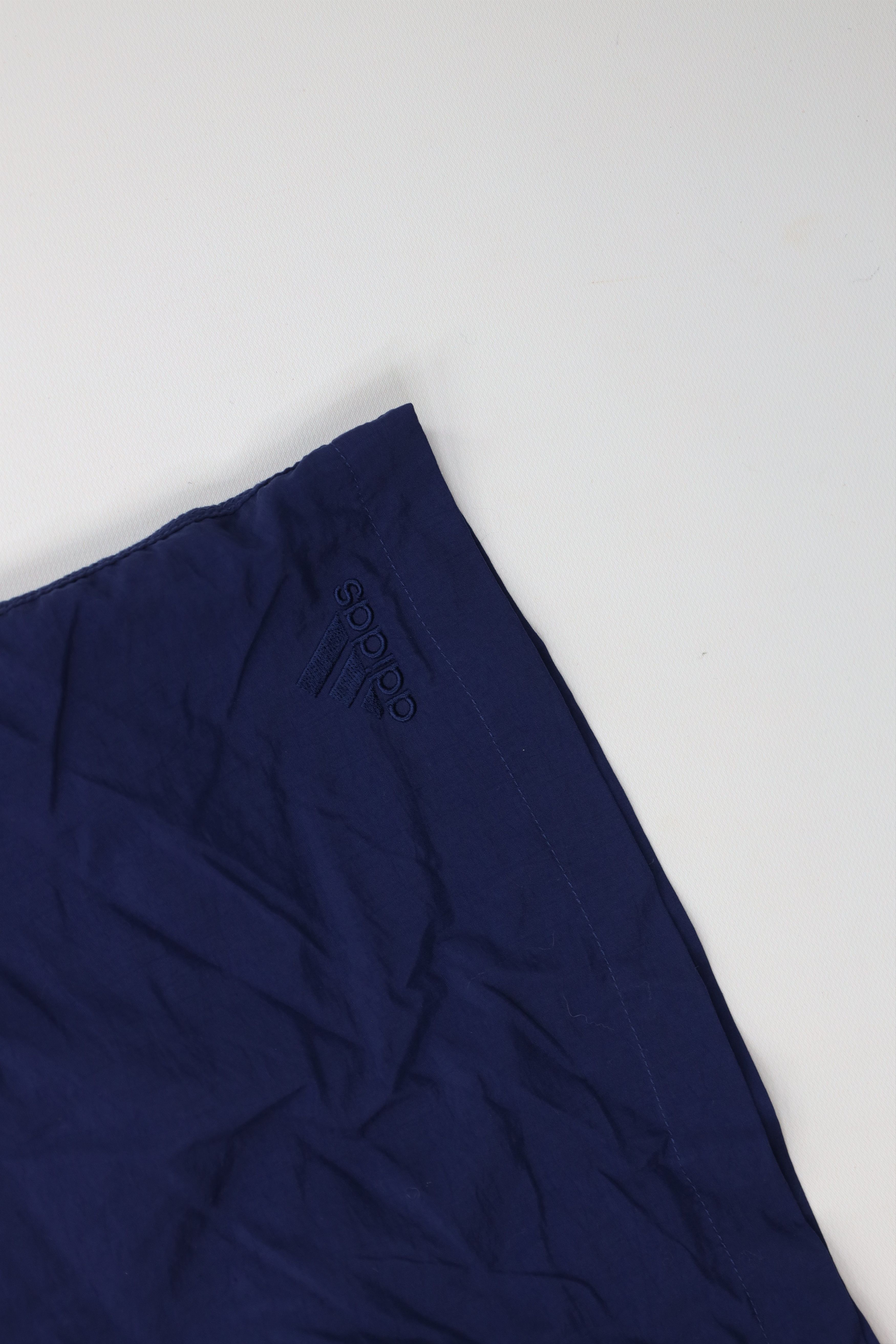 Adidas Vintage 90s Adidas Spell Out Above Knee Shorts Baggies Nylon Size US 34 / EU 50 - 5 Thumbnail