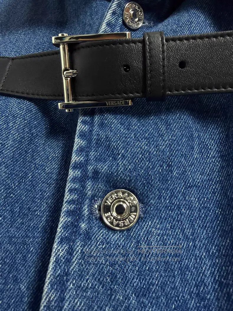 Versace Versace Single-breasted belt sleeve label denim coat Size US M / EU 48-50 / 2 - 3 Thumbnail