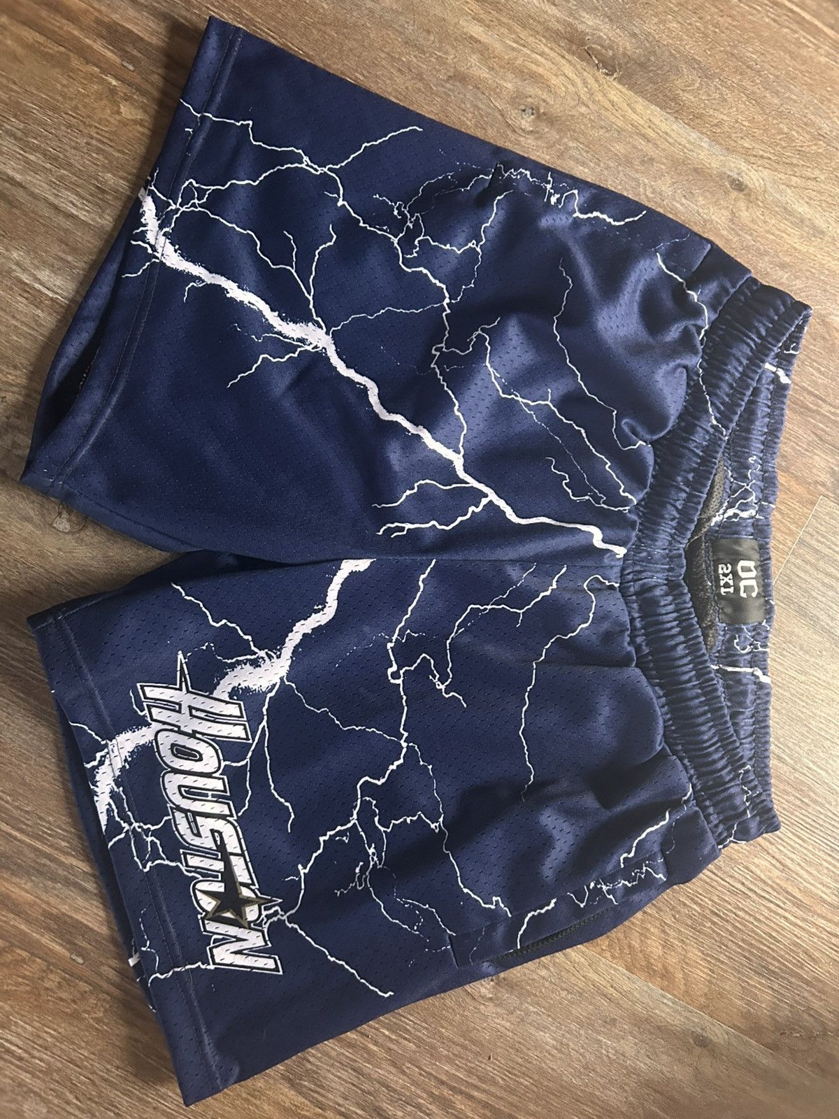 Other OC White and Blue Shorts Size US 32 / EU 48 - 1 Thumbnail