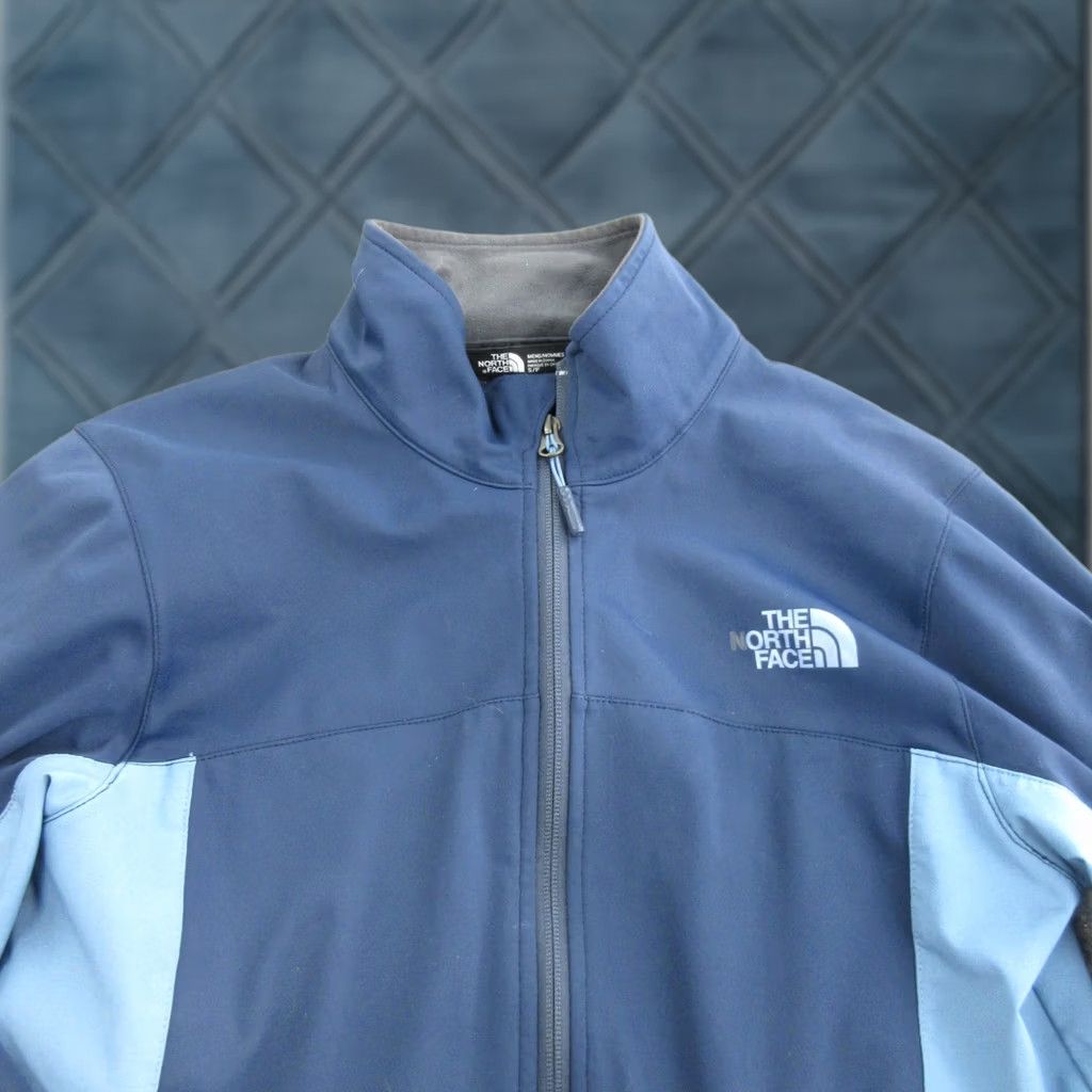 The North Face The North Face Jacket Mens S Navy Blue Softshell Fleece Lined Full Zip Trail Colorblock Size US S / EU 44-46 / 1 - 1 Thumbnail
