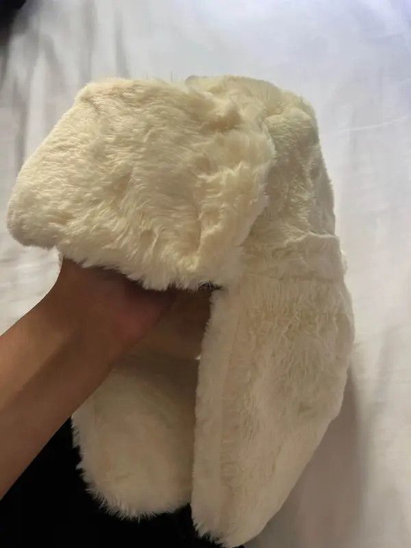 VIBE Beanie Korean Ushanka Size ONE SIZE - 2 Thumbnail