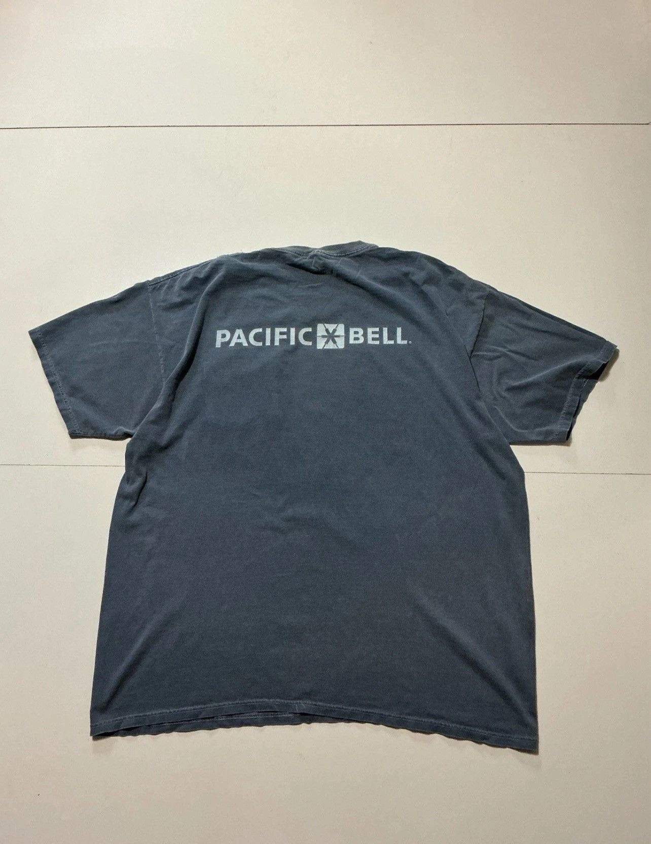Other Lot Of 2 Pacific Bell Telecommunications Pocket T-Shirts Size US L / EU 52-54 / 3 - 5 Thumbnail