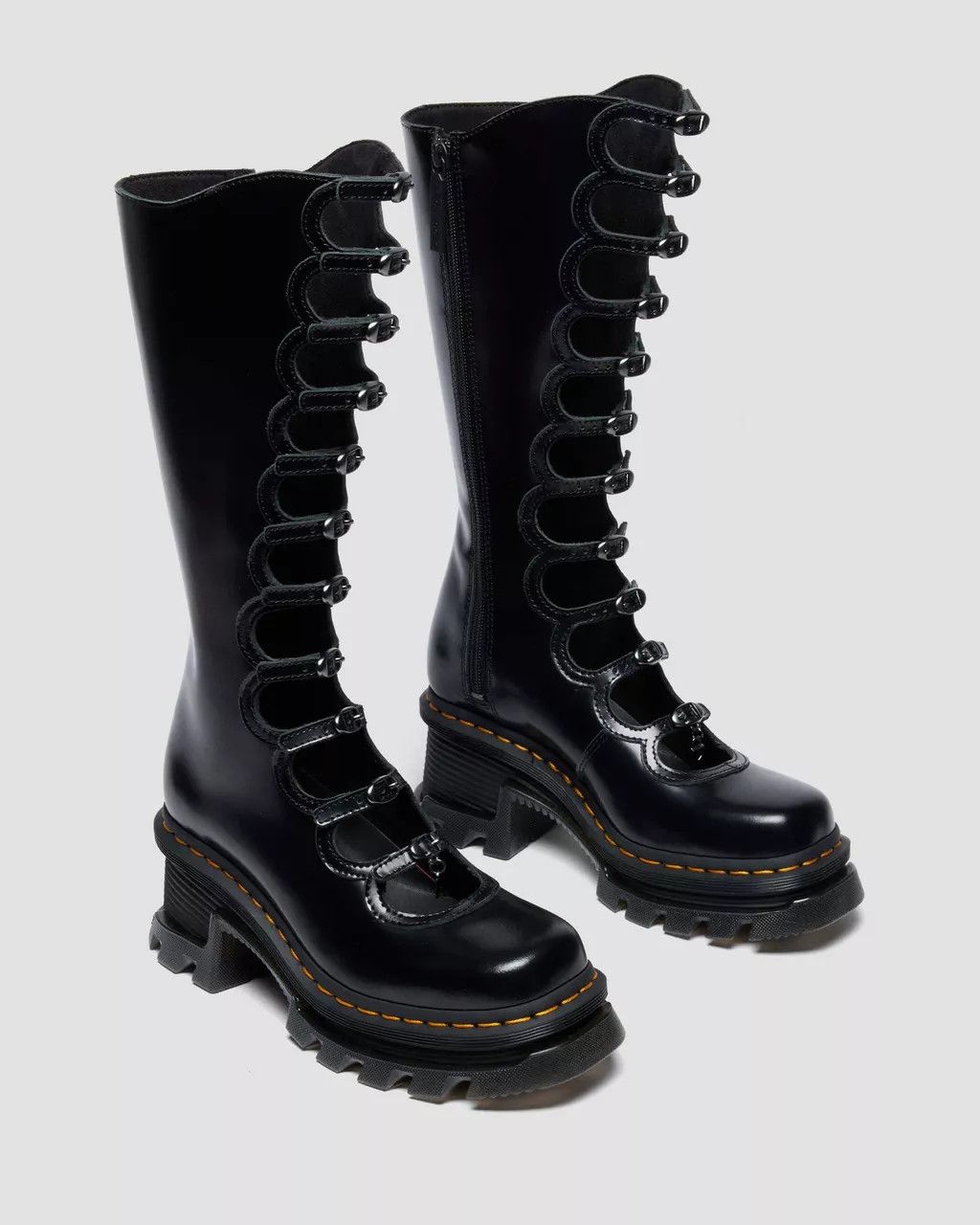 Marc by Marc Jacobs Dr. Martens x Marc Jacobs Kiki Boots in BLACK BUTTERO Size US 6 / IT 36 - 7 Thumbnail