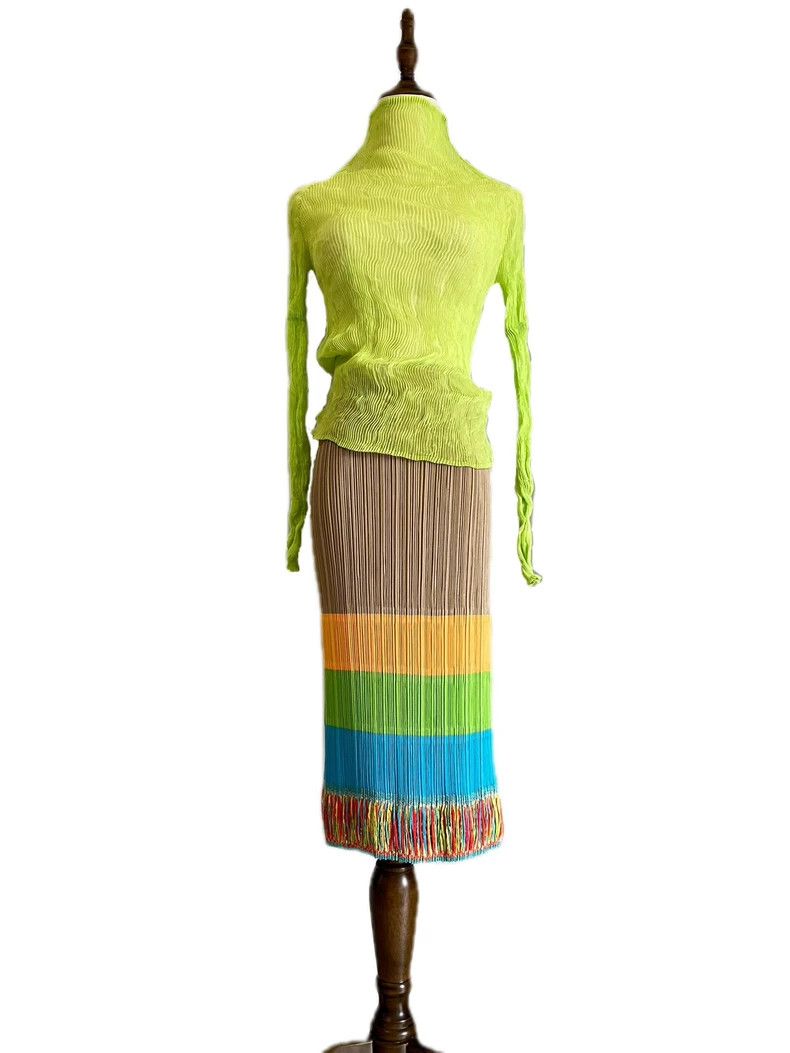 Issey Miyake Issey Miyake size:3 Rainbow pleated skirt Size 31" - 3 Thumbnail