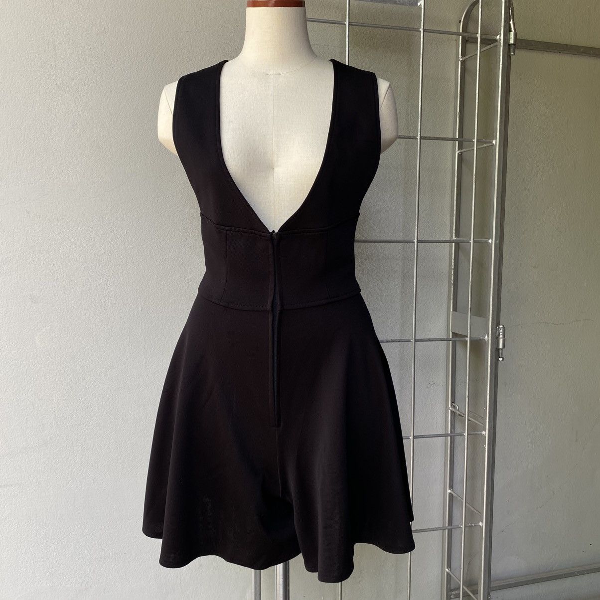 Jean Paul Gaultier JUNIOR Gaultier Deep V-Neck Black Romper Skort Size S / US 4 / IT 40 - 7 Thumbnail