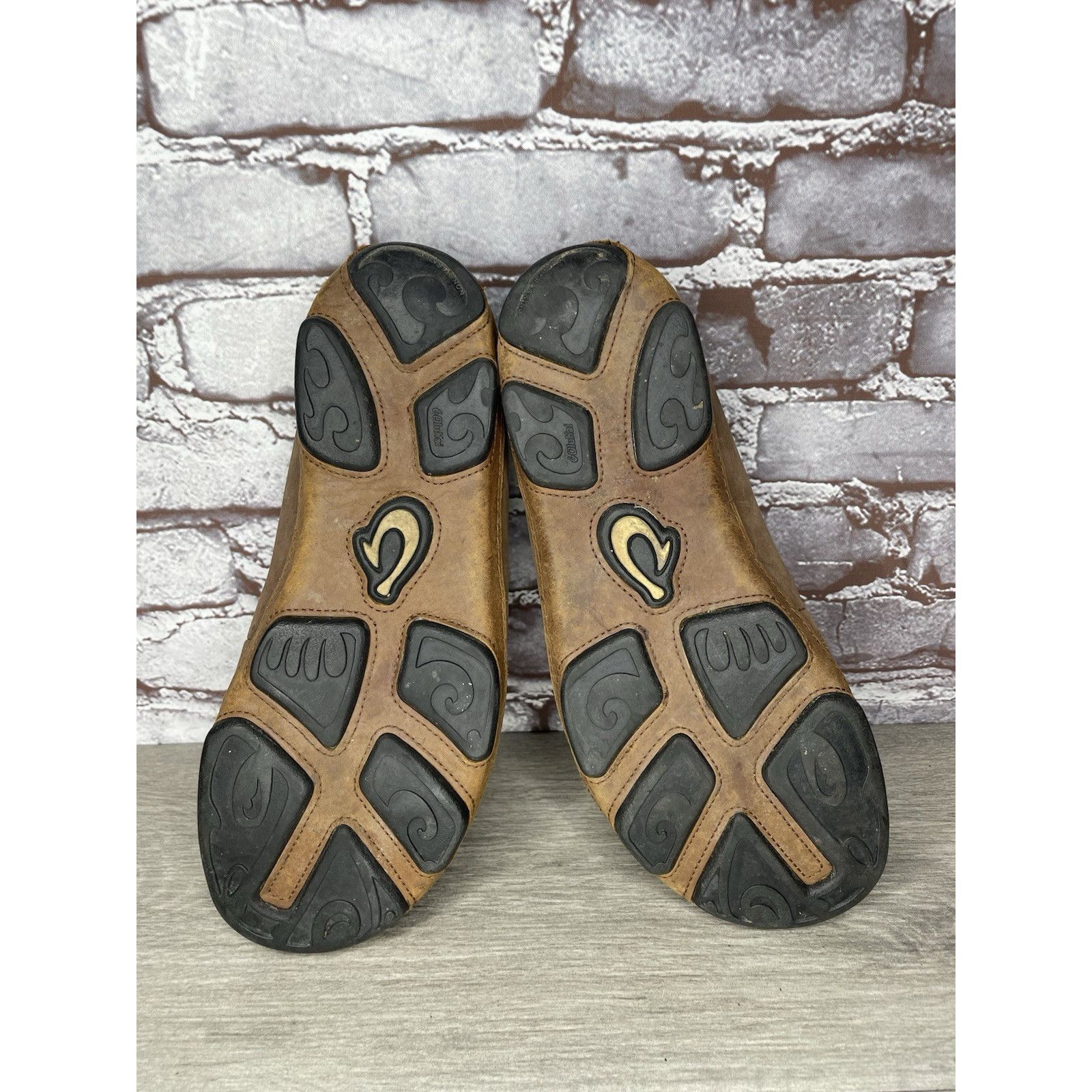 Olukai OluKai Moloa Brown Toffee Leather Slip On Loafers Casual Sho Size US 9 / EU 42 - 11 Thumbnail