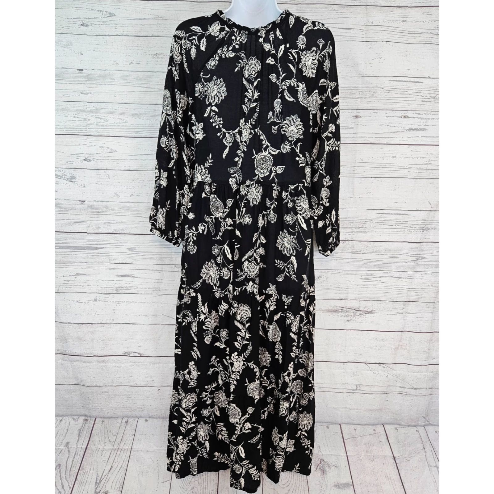 Old Navy Old Navy Womens Dress S Black White Floral Rayon V-Neck Midi A-Line Casual Long Sleeve Pullover Size S / US 4 / IT 40 - 3 Thumbnail