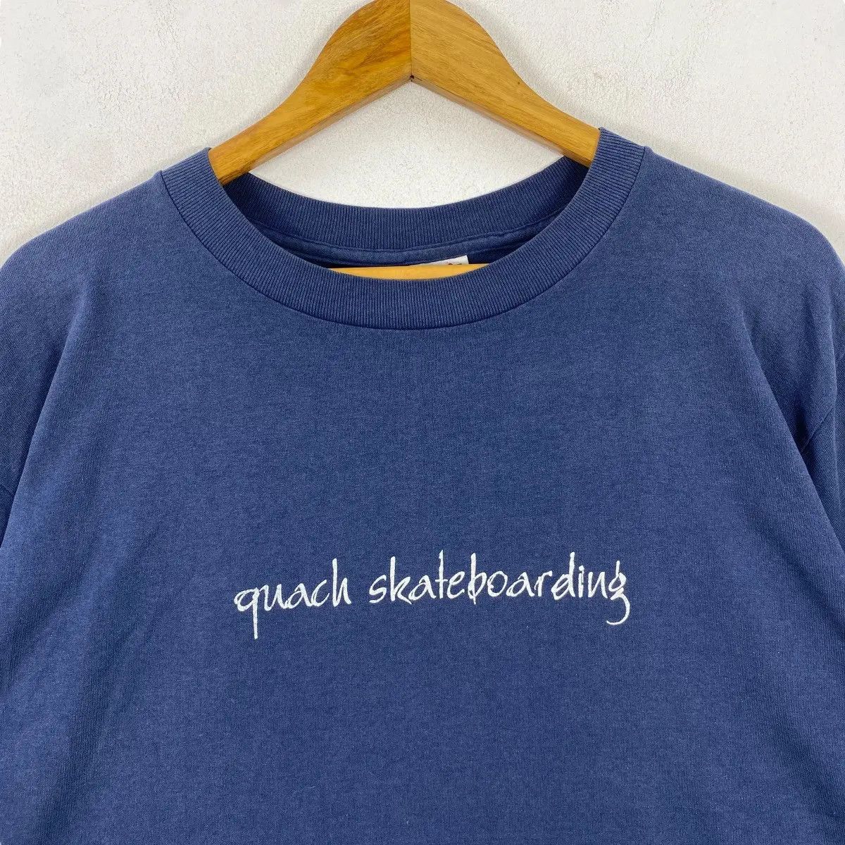 Vintage Vintage 90's QUACH SKATEBOARDING Skatewear Graphic Tee Size US L / EU 52-54 / 3 - 2 Thumbnail