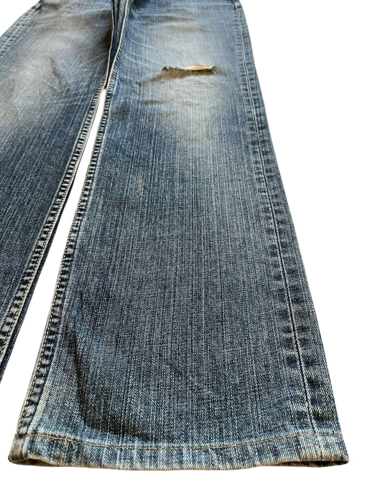 Levi's Vintage 90s Levis 502 Blue Wash Distressed Loose Fit Jeans Size US 31 - 7 Thumbnail