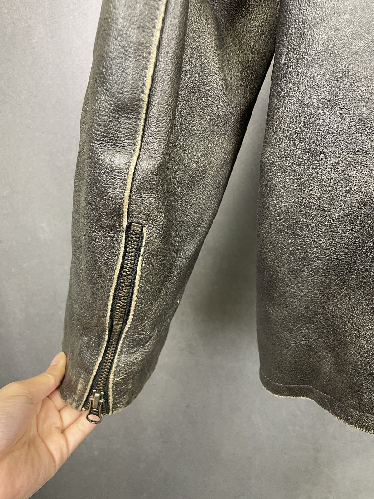 Merona Y2K distressed brown leather cafe racer jacket bomber XL Size US XL / EU 56 / 4 - 7 Thumbnail