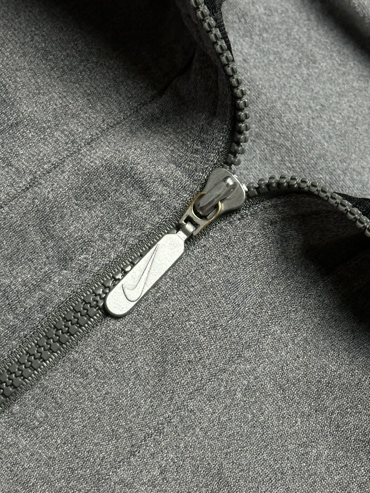Nike 🇺🇸 Nike Vintage Zipper Jacket central swoosh logo y2k 90s Size US XL / EU 56 / 4 - 9 Thumbnail