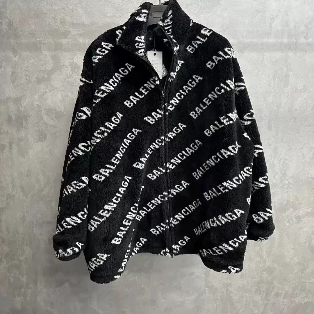 Balenciaga Balenciaga Black Faux Fur Puffer Jacket Size XXS / US 00 / IT 34 - 1 Thumbnail