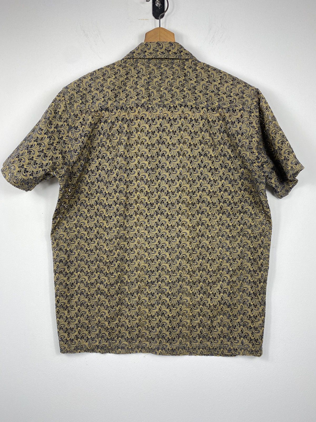 Vintage Lace short sleeve shirt Size US M / EU 48-50 / 2 - 5 Thumbnail