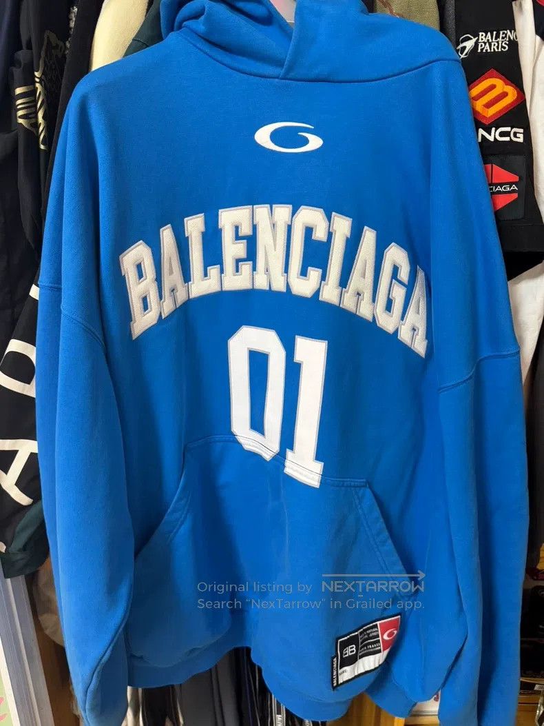 Balenciaga Balenciaga Basketball Sweatshirt, Size S Size US S / EU 44-46 / 1 - 1 Thumbnail