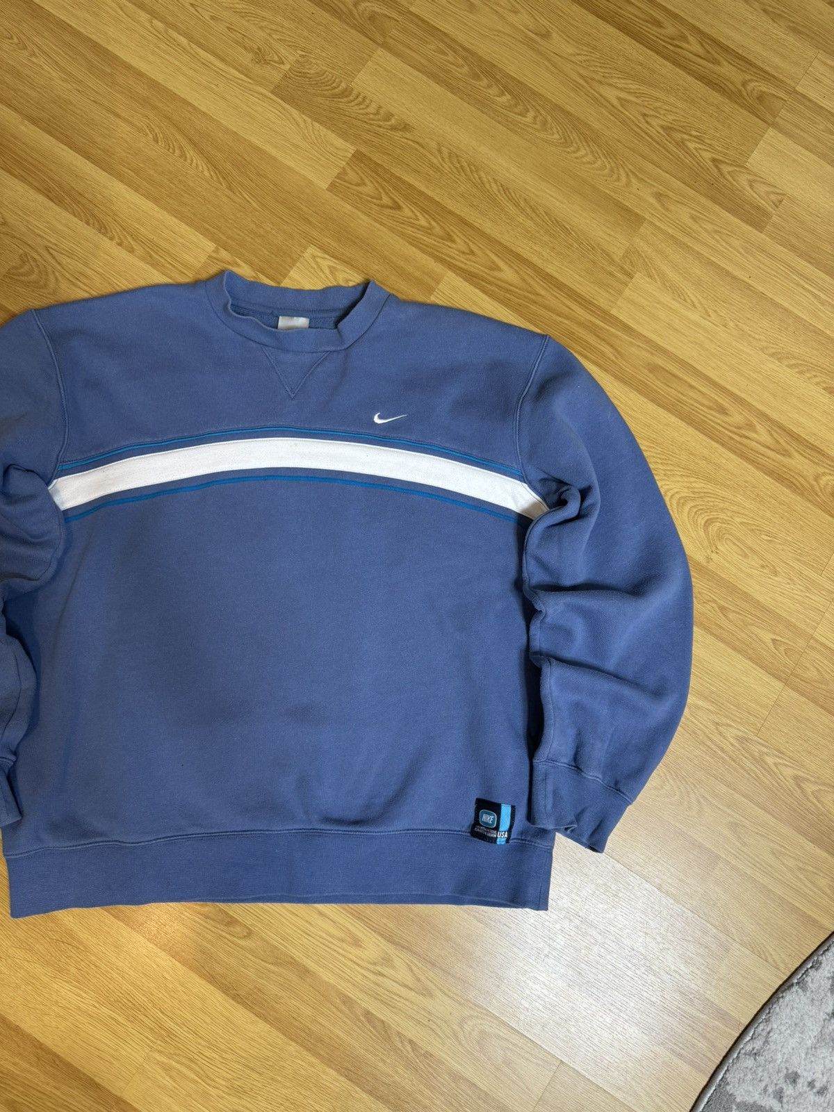 Nike × Vintage Vintage 00s Sky Blue Nike Sweatshirt - Large Size US L / EU 52-54 / 3 - 7 Thumbnail