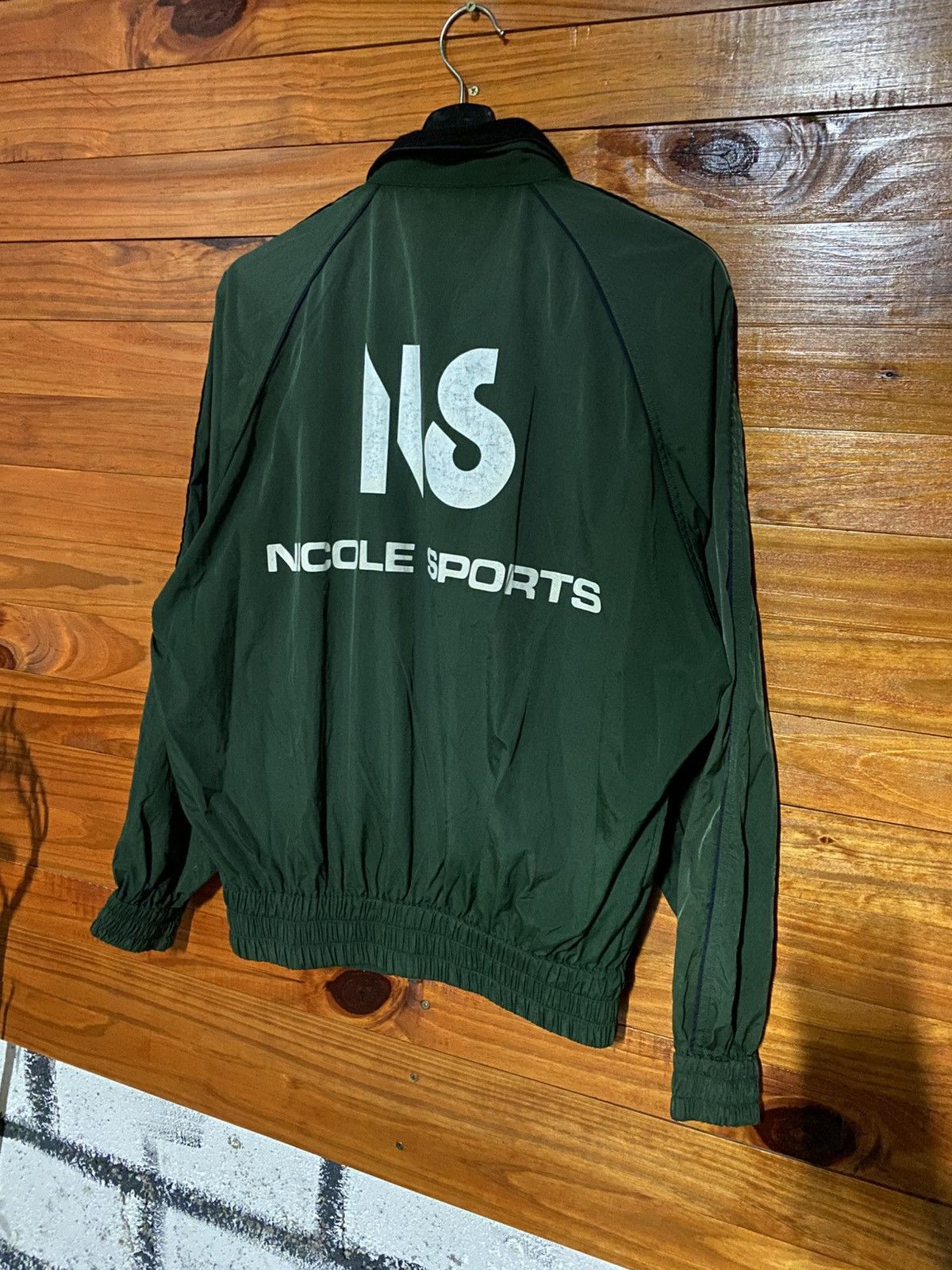 Nicole Club Vintage Nicole Sports Windbreaker Green Nylon Track Jacket Size US M / EU 48-50 / 2 - 4 Thumbnail