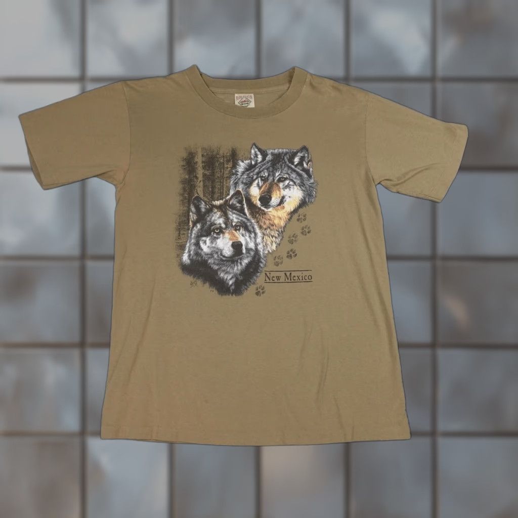 Vintage VINTAGE Wolf Shirt Mens Medium Beige Wolf New Mexico Graphic 90s Prairie Mountain T-Shirt Mens Size US M / EU 48-50 / 2 - 1 Thumbnail