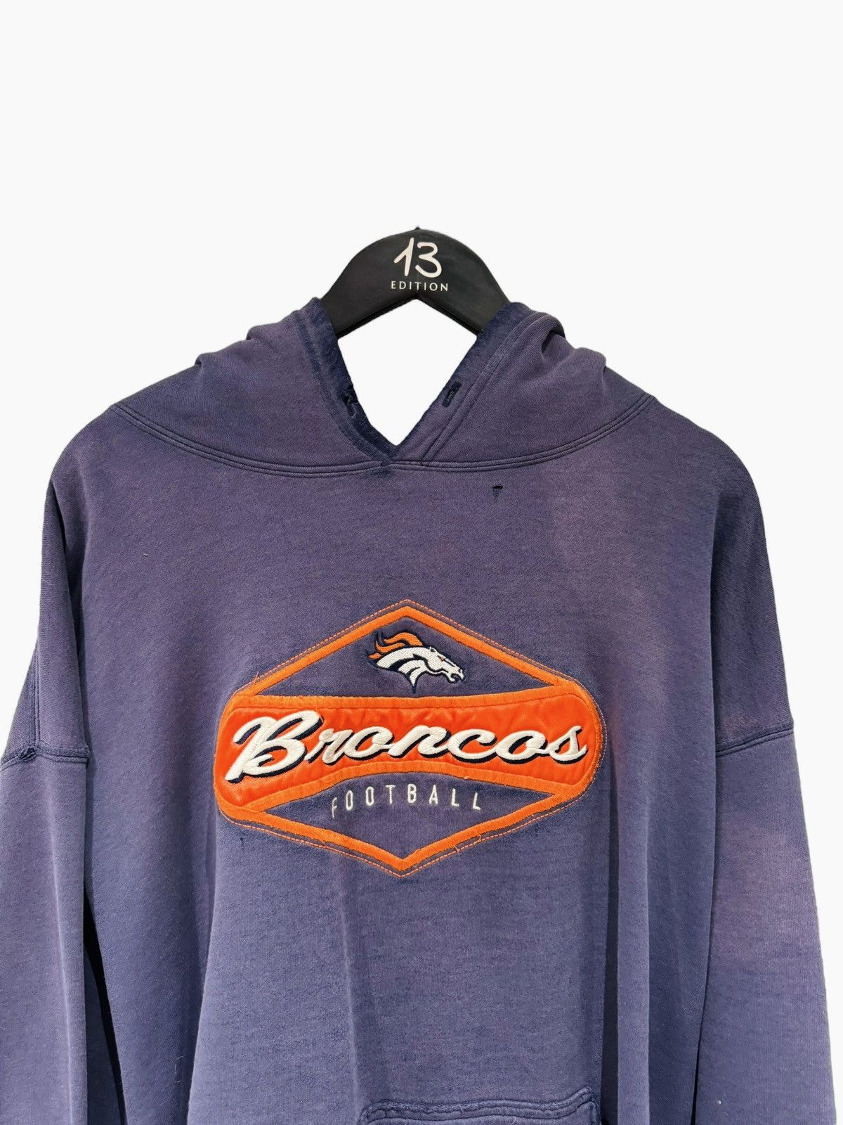 Russell Athletic Thrashed and Faded Vintage Denver Broncos Hoodie Size US XXL / EU 58 / 5 - 2 Thumbnail