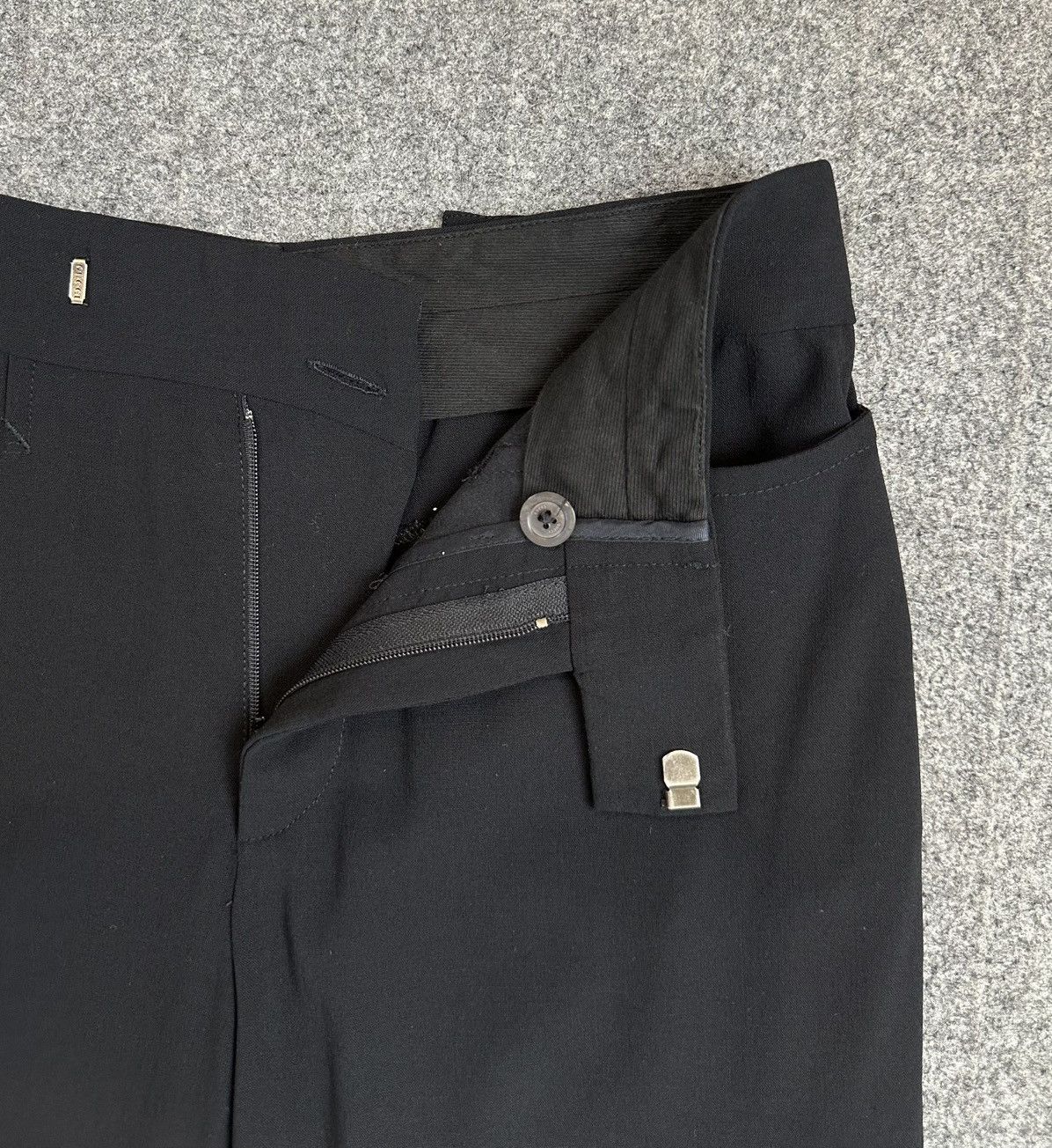 Gucci Gucci - Tom Ford 1999 - Buckled Waist Strap Wool Trouser Size 24" / US 00 / IT 34 - 6 Thumbnail