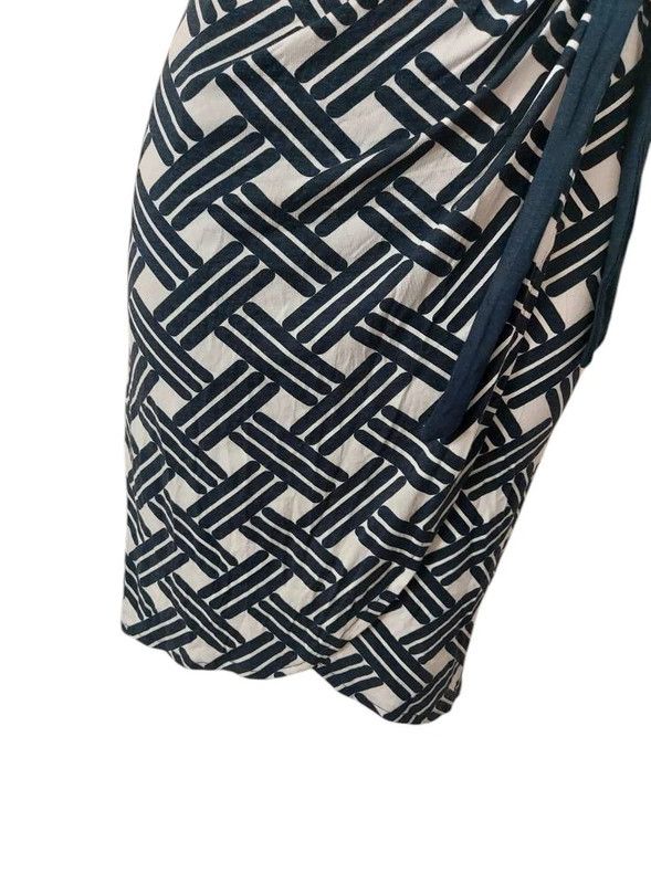 Warehouse Warehouse wrap style dress 6 Size XS / US 0-2 / IT 36-38 - 3 Thumbnail