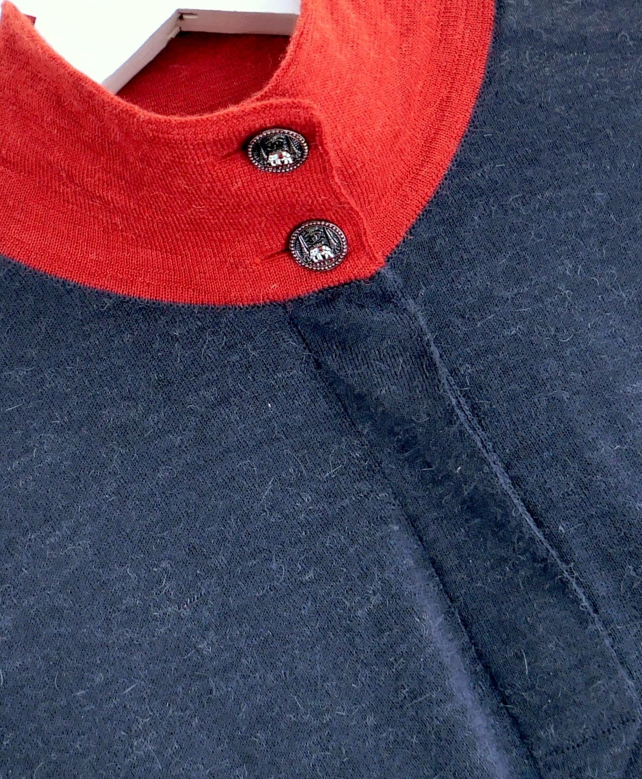 Chanel Chanel Pre-Fall 2012 Alpaca Elephant Button Sweater Size S / US 4 / IT 40 - 3 Thumbnail