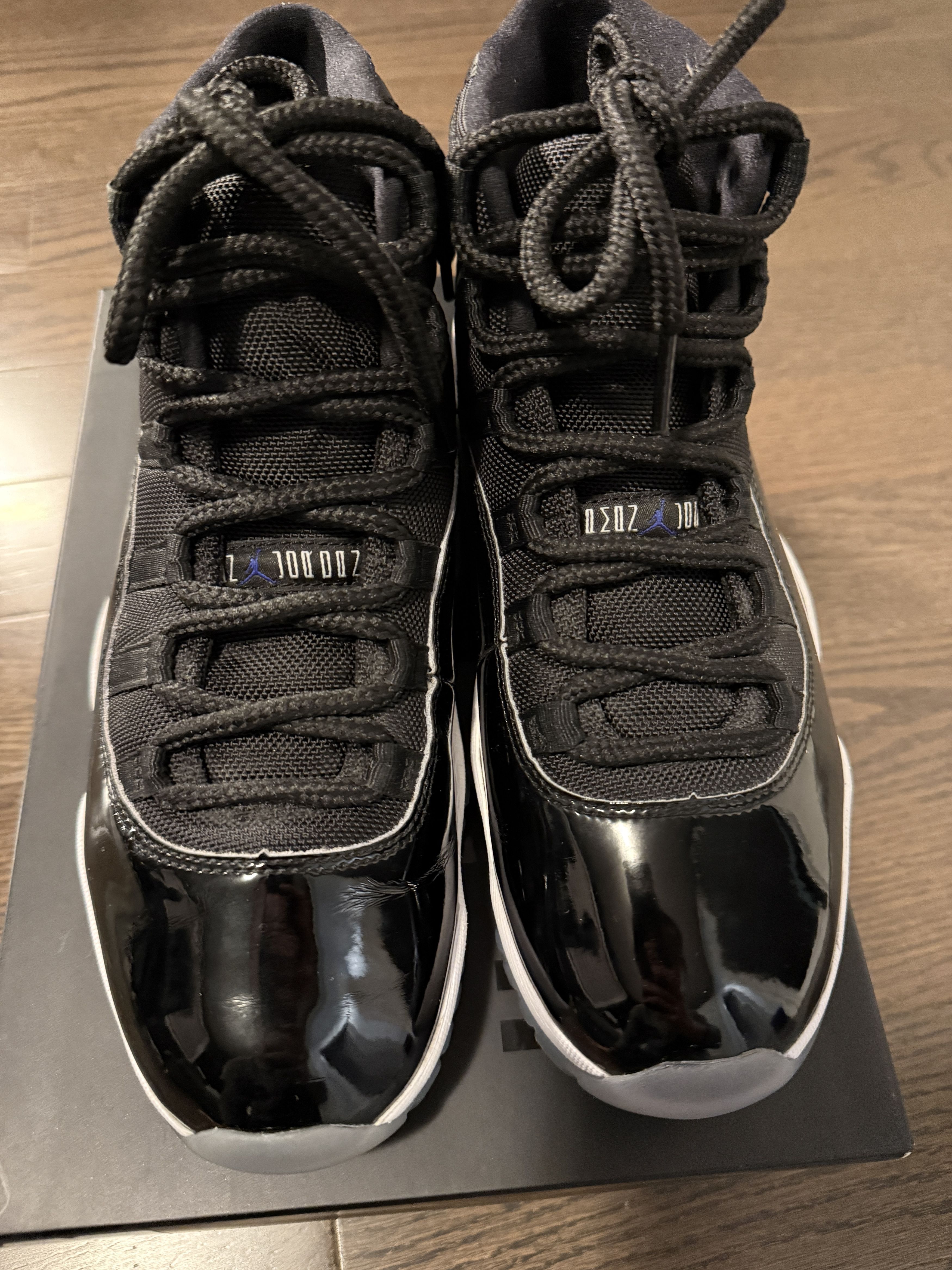 Jordan Brand Jordan 11 Space Jam - 2016 Retro - Size 9 Size US 9 / EU 42 - 3 Thumbnail
