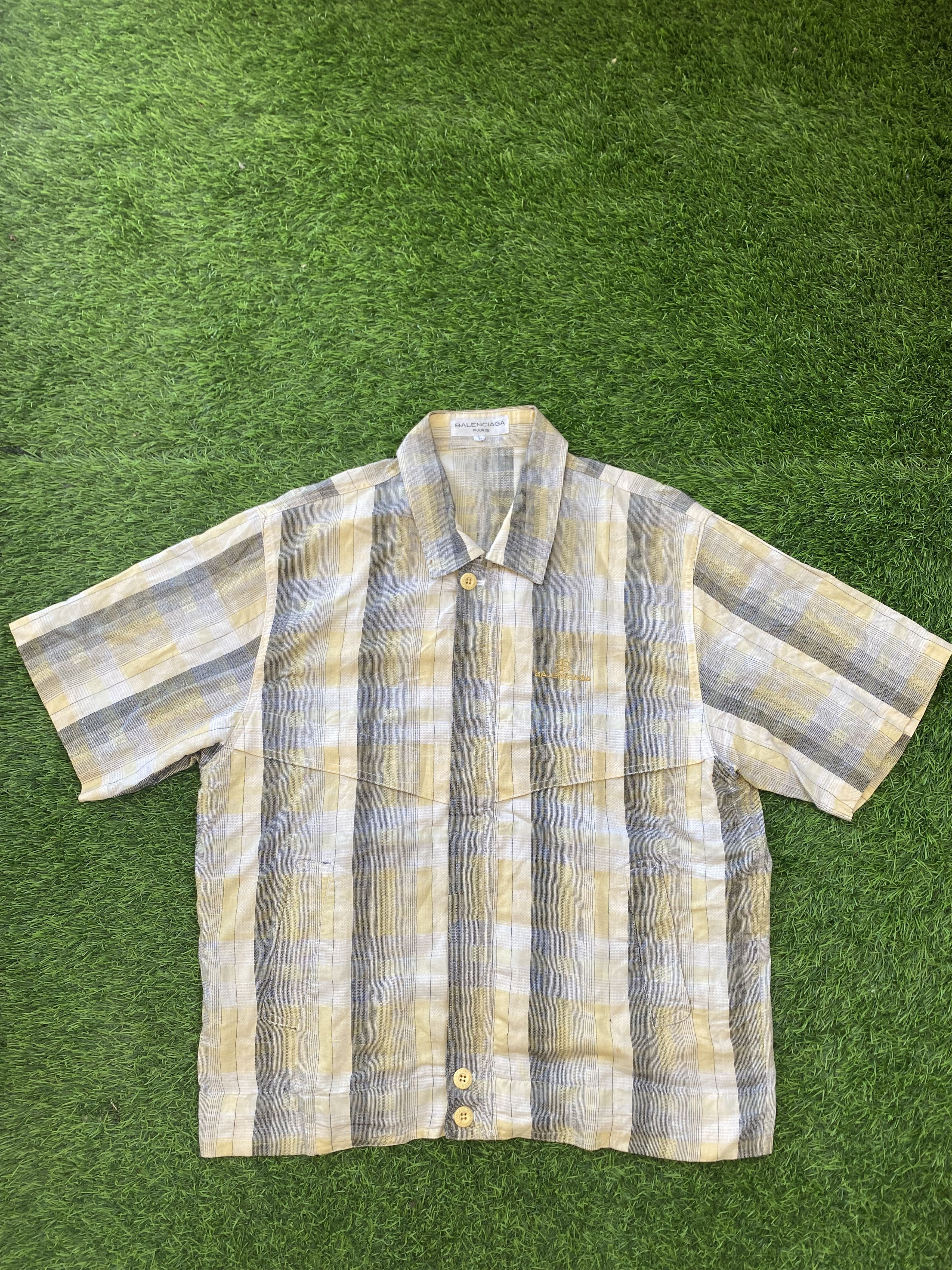 image of Vintage 90's Balenciaga Unique Shirts in Yellow, Men's (Size Large)